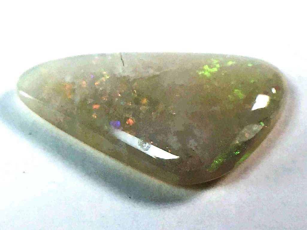 Natural Australian Opal Stone