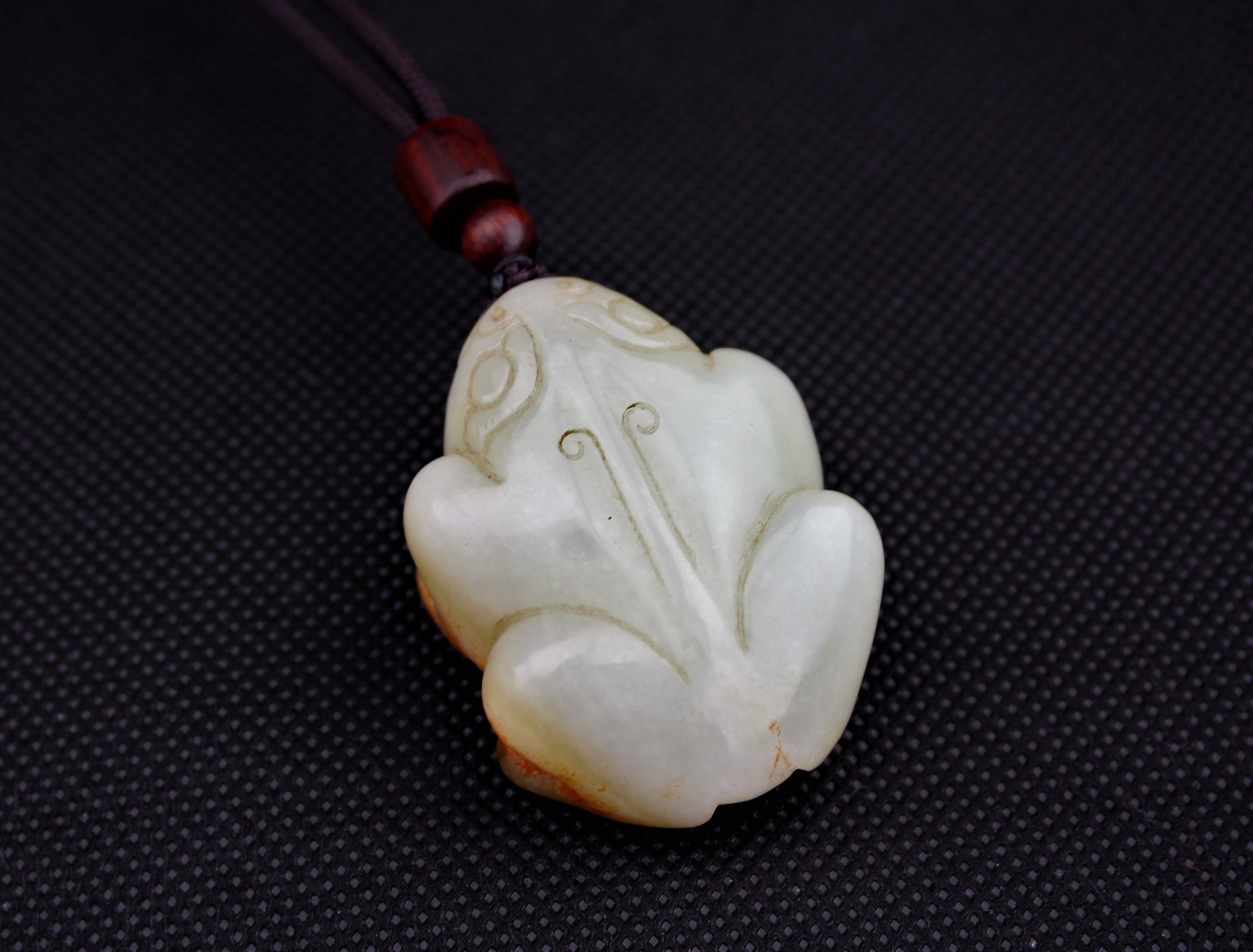 Jade Fortune Toad Pendant