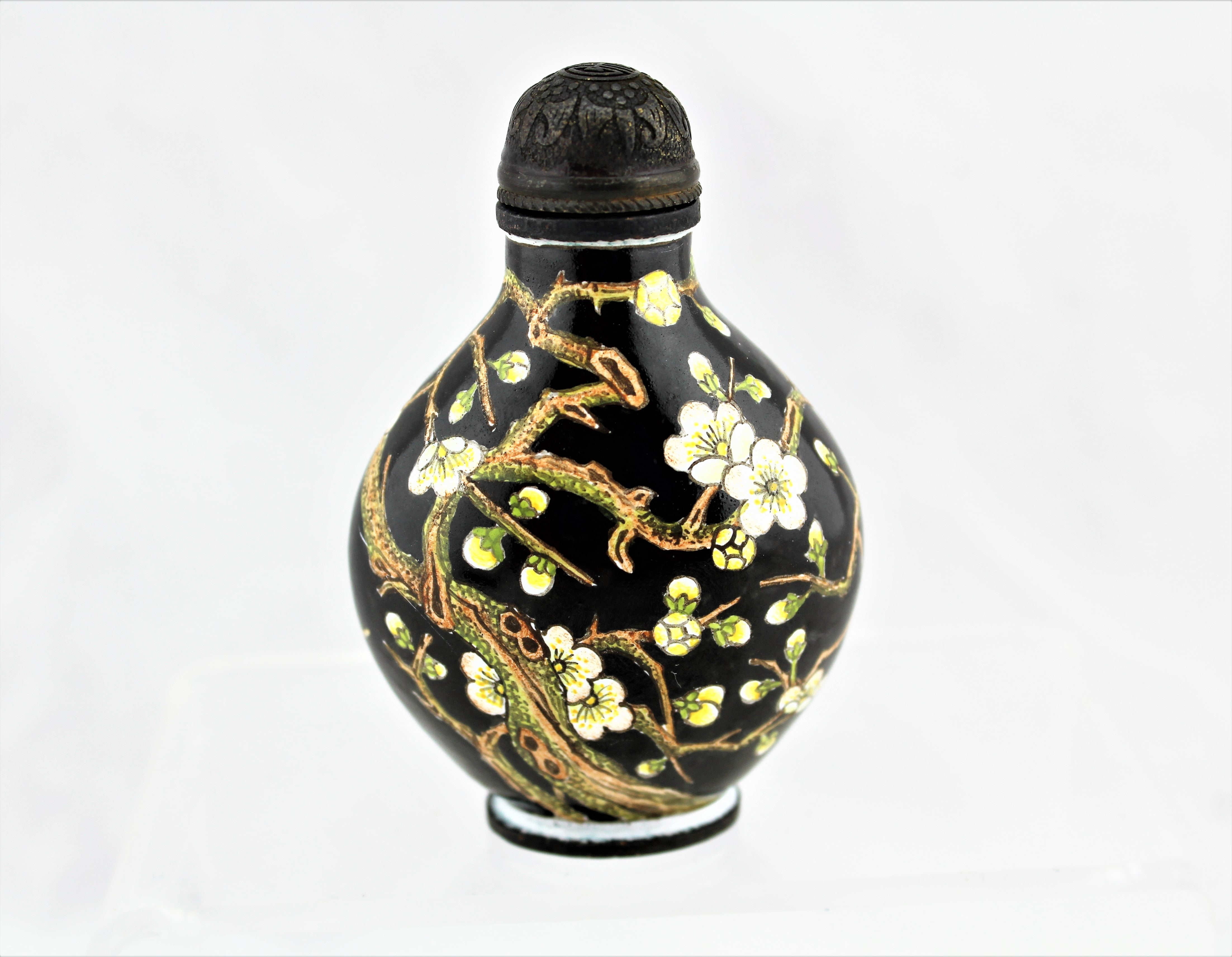 Enamel Snuff Bottle