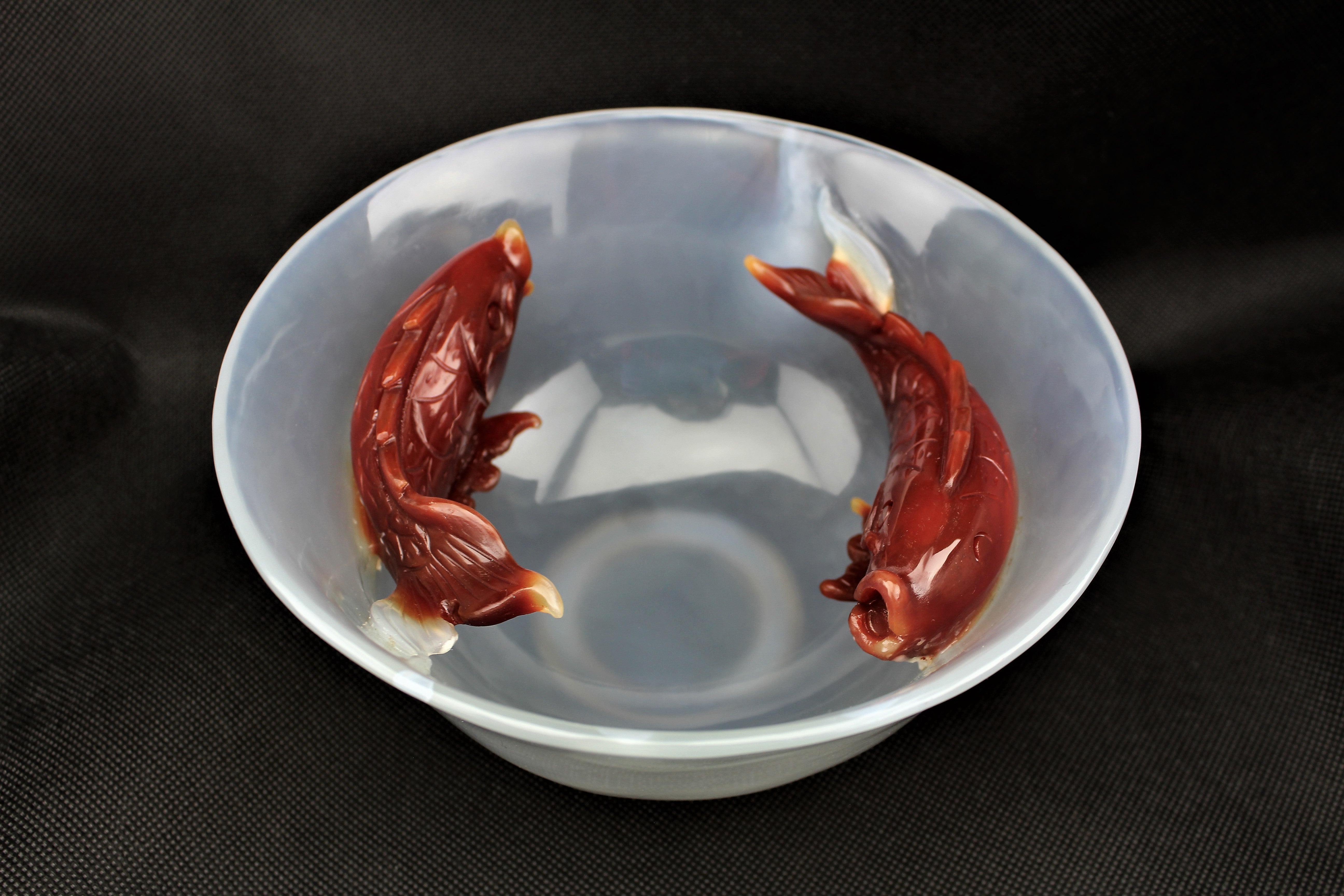 Carved Agate Double Fish Bowl