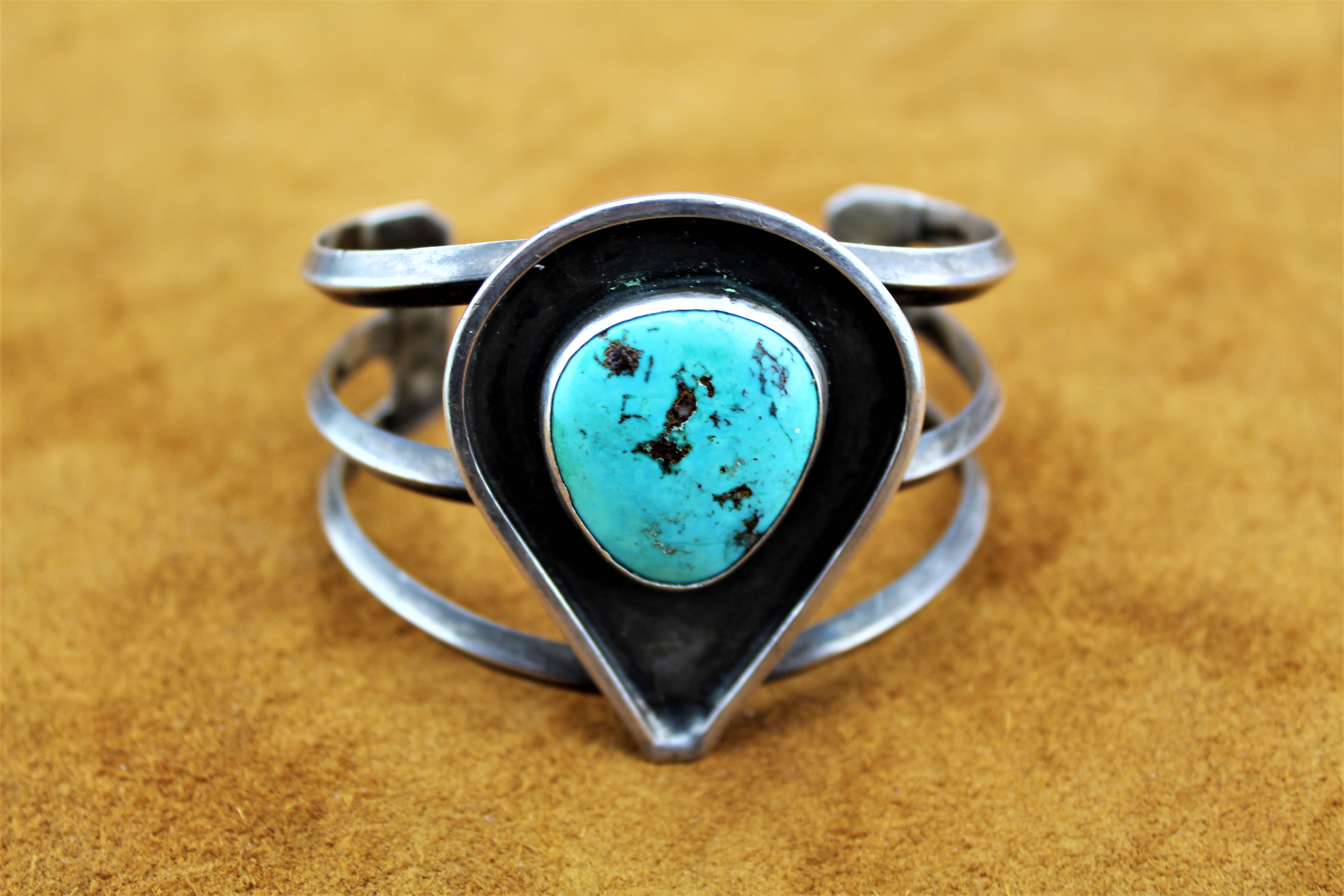 Vintage Sterling Silver Turquoise Bracelet