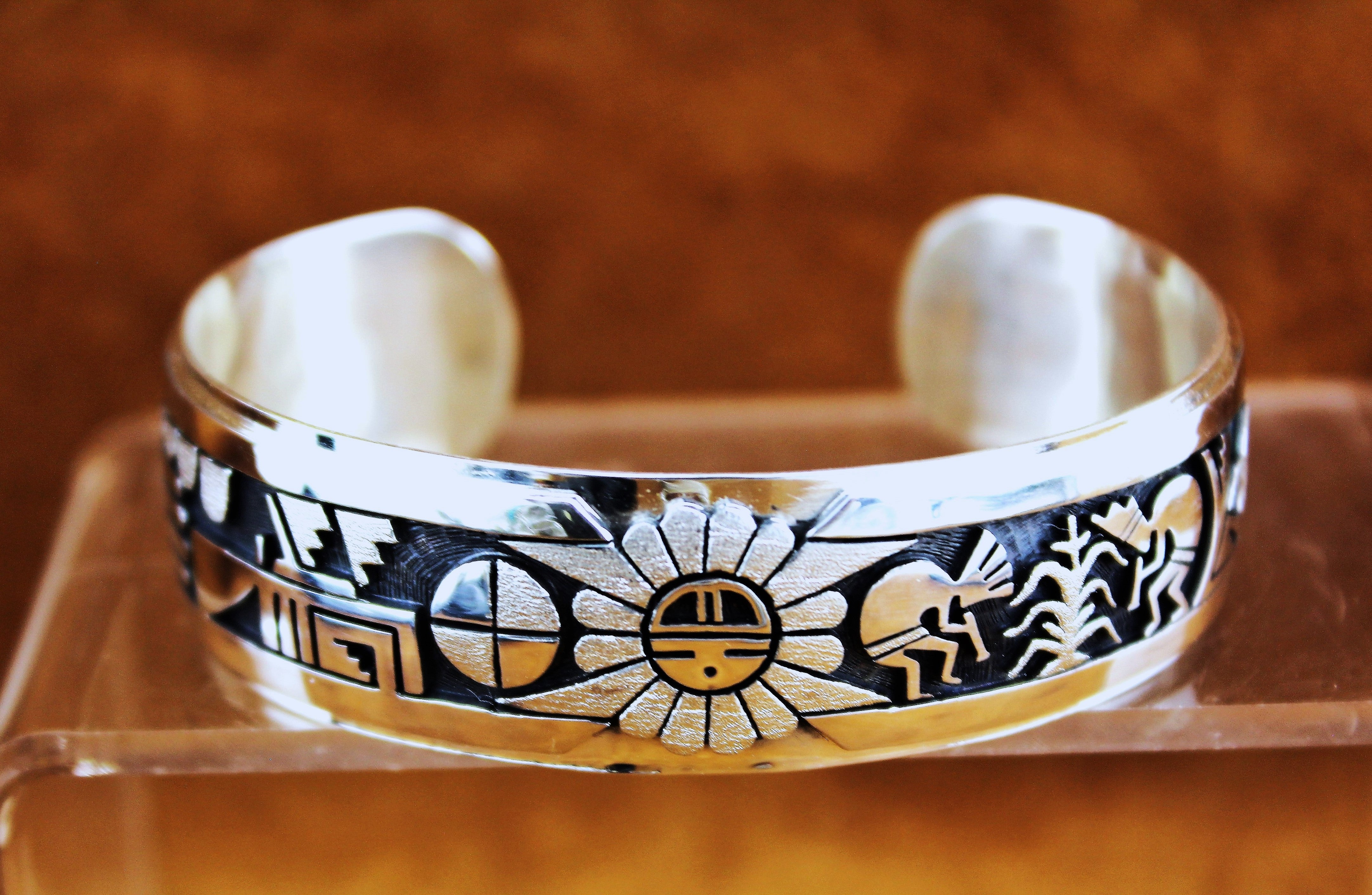 Berra Tawahongva Hopi Bracelet