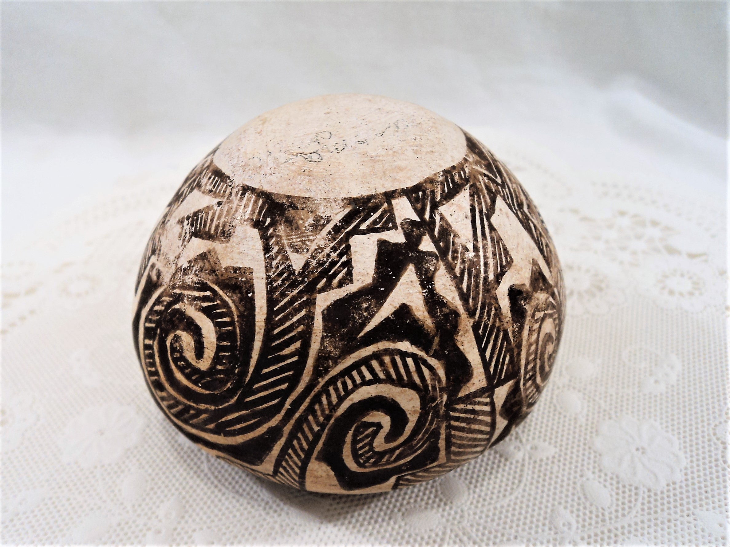 1880s Zuni Mini Pottery Bowl