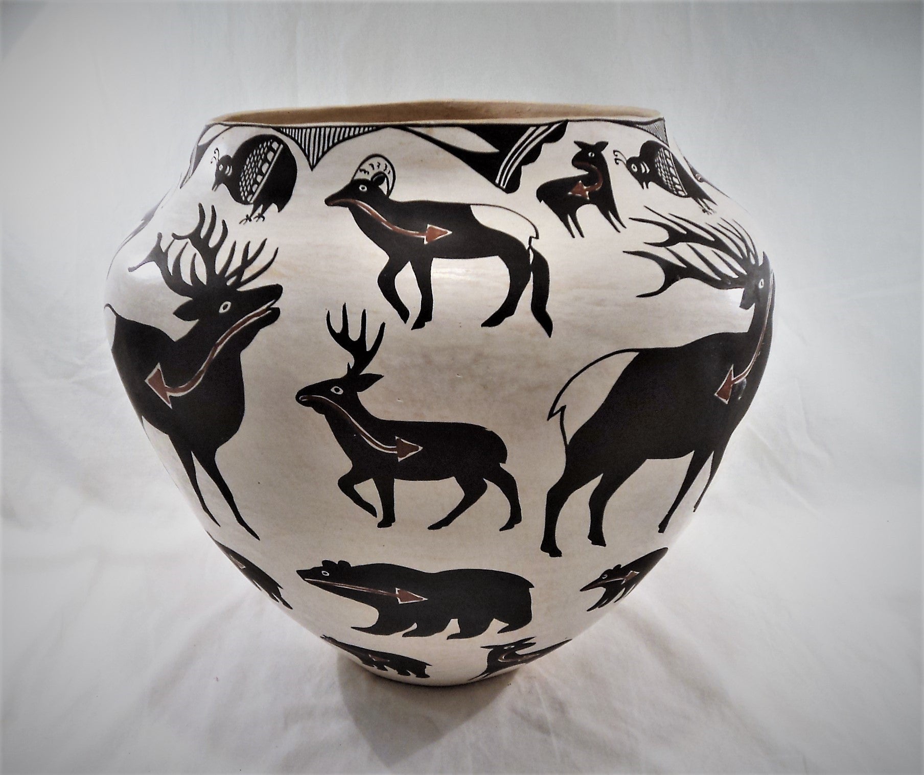 Large Acoma Pueblo Red Heartline Native American Pottery Vessel by Mildred Antonio