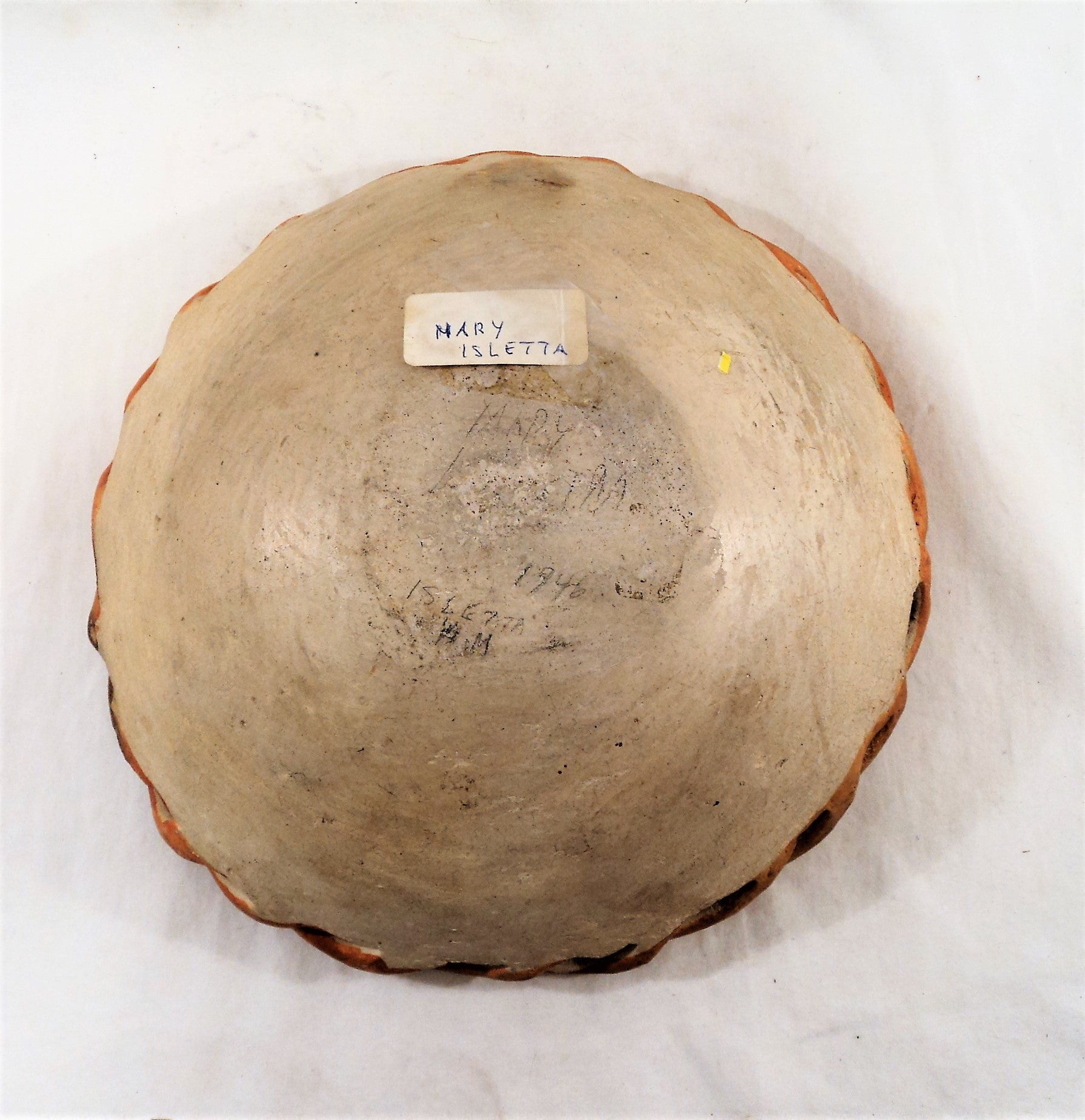 1946 Native American Isleta Pueblo Pottery Bowl