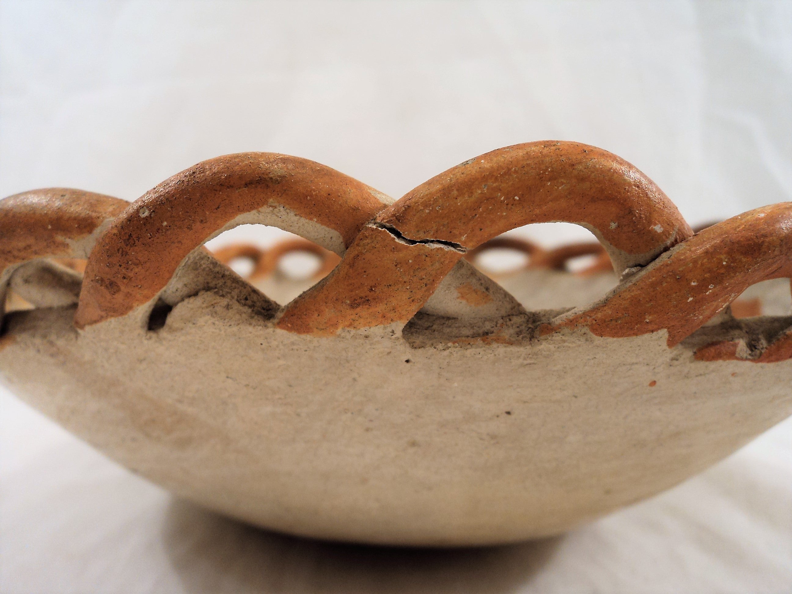 1946 Native American Isleta Pueblo Pottery Bowl
