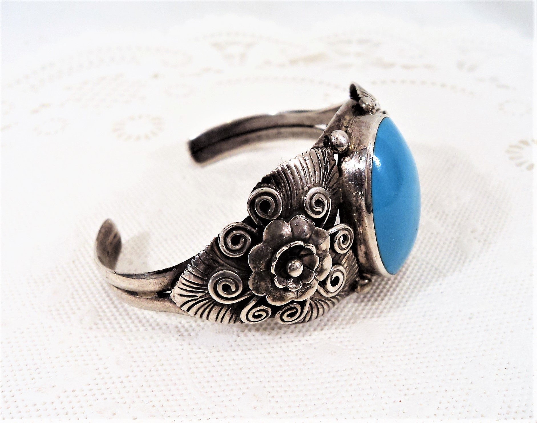 Vintage Native American Turquoise and Silver Cuff Floral Bracelet