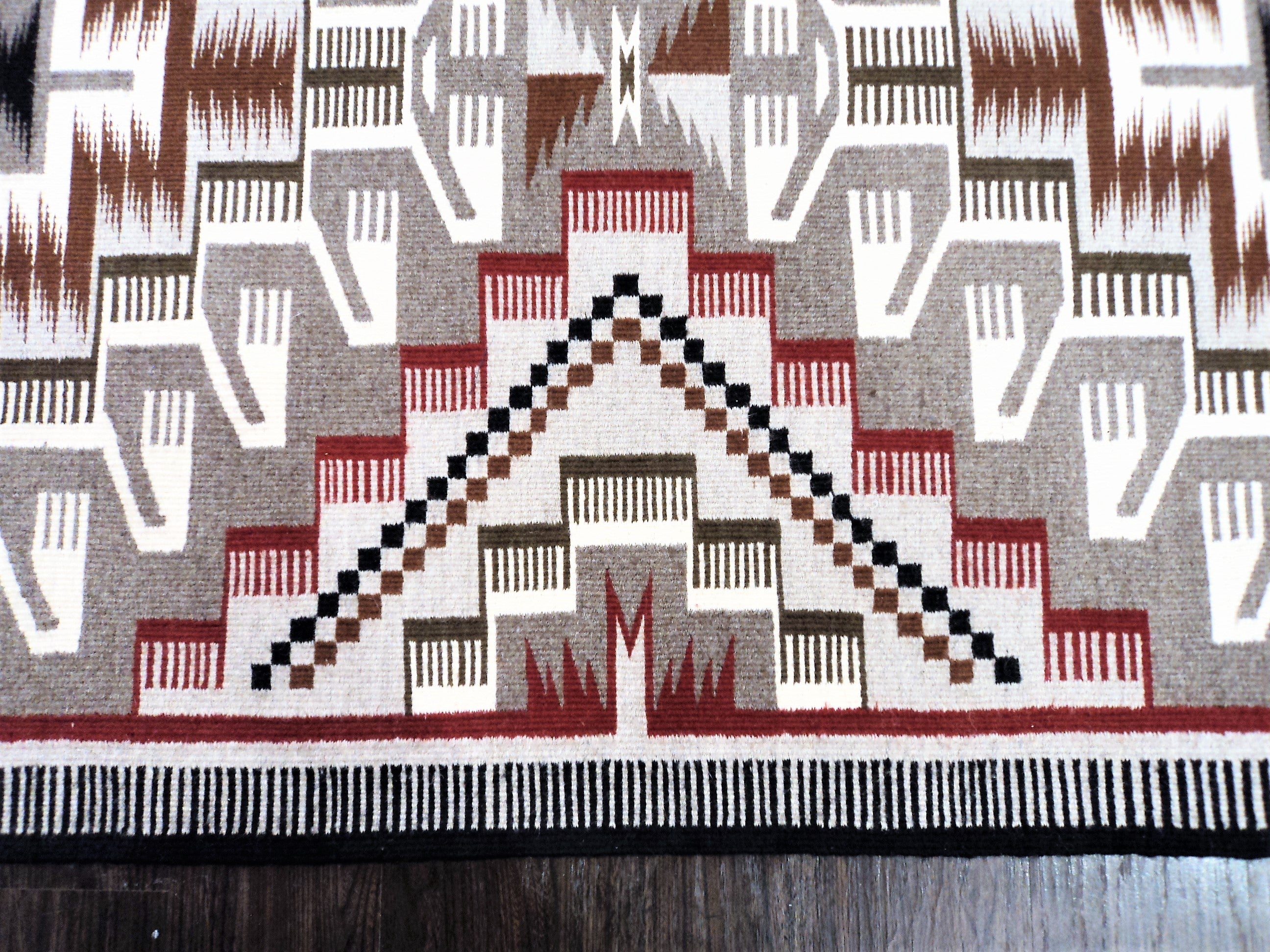 Vintage Navajo Klagetoh Rug