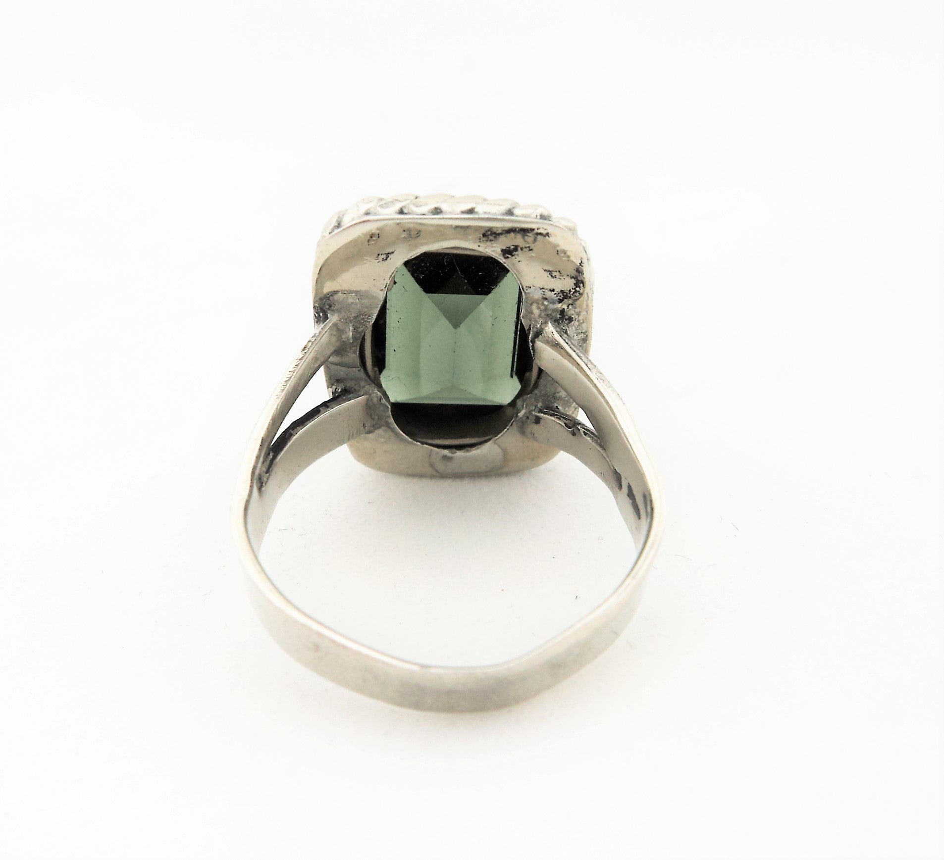 Silver and Emerald Ring
