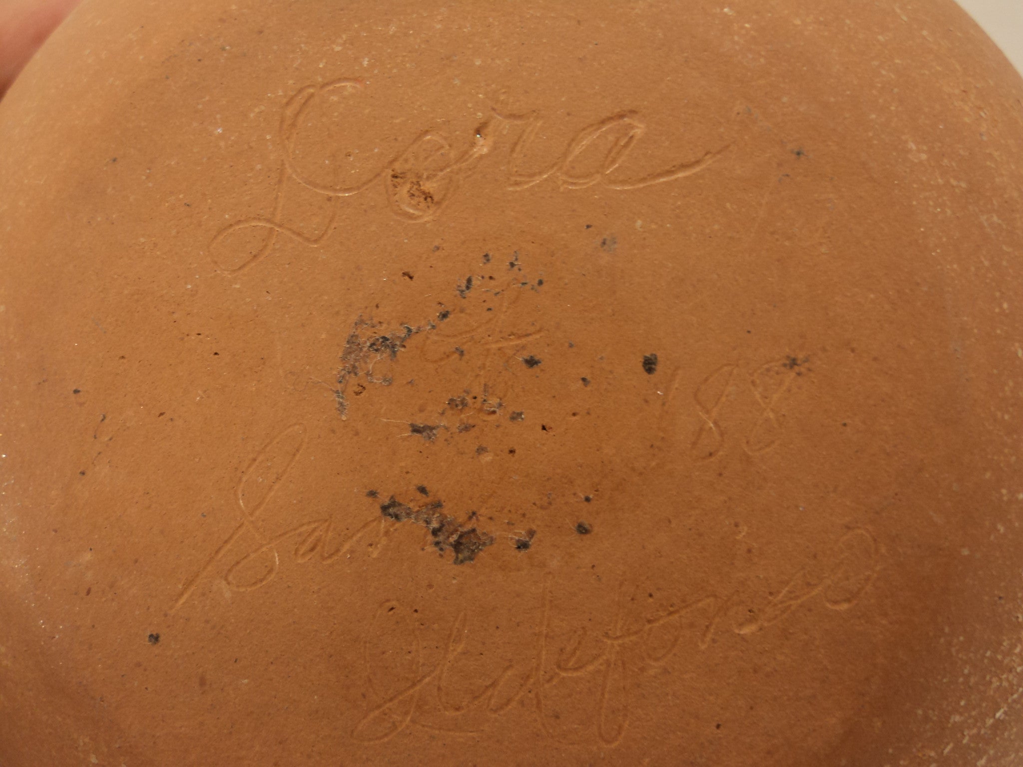 1988 Dora Tse-Pe San Ildefonso Pottery Vessel