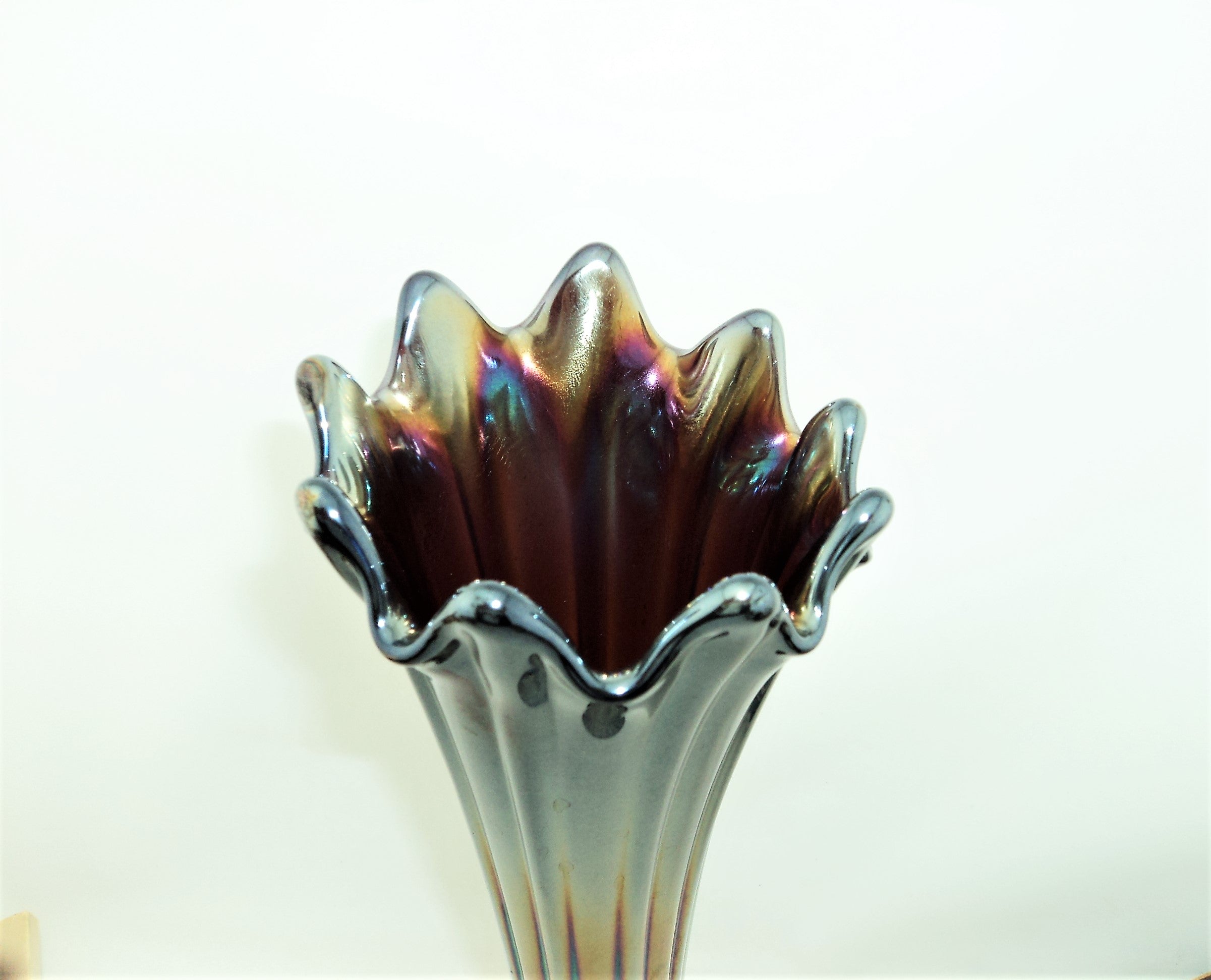 Northwood Standard Thin Ribs Carnival Glass Vase