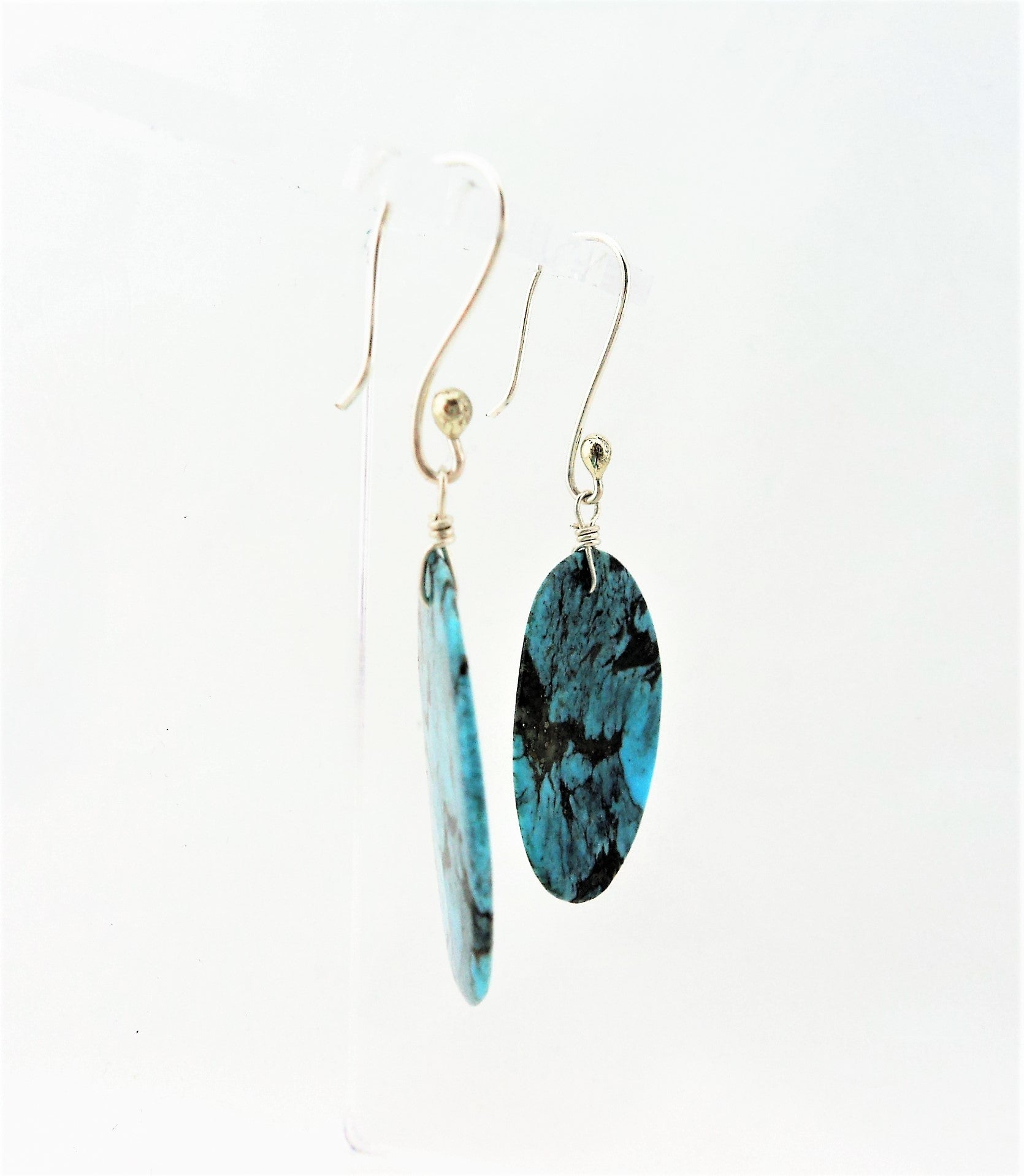 Santo Domingo Oval Turquoise Wafer Earrings