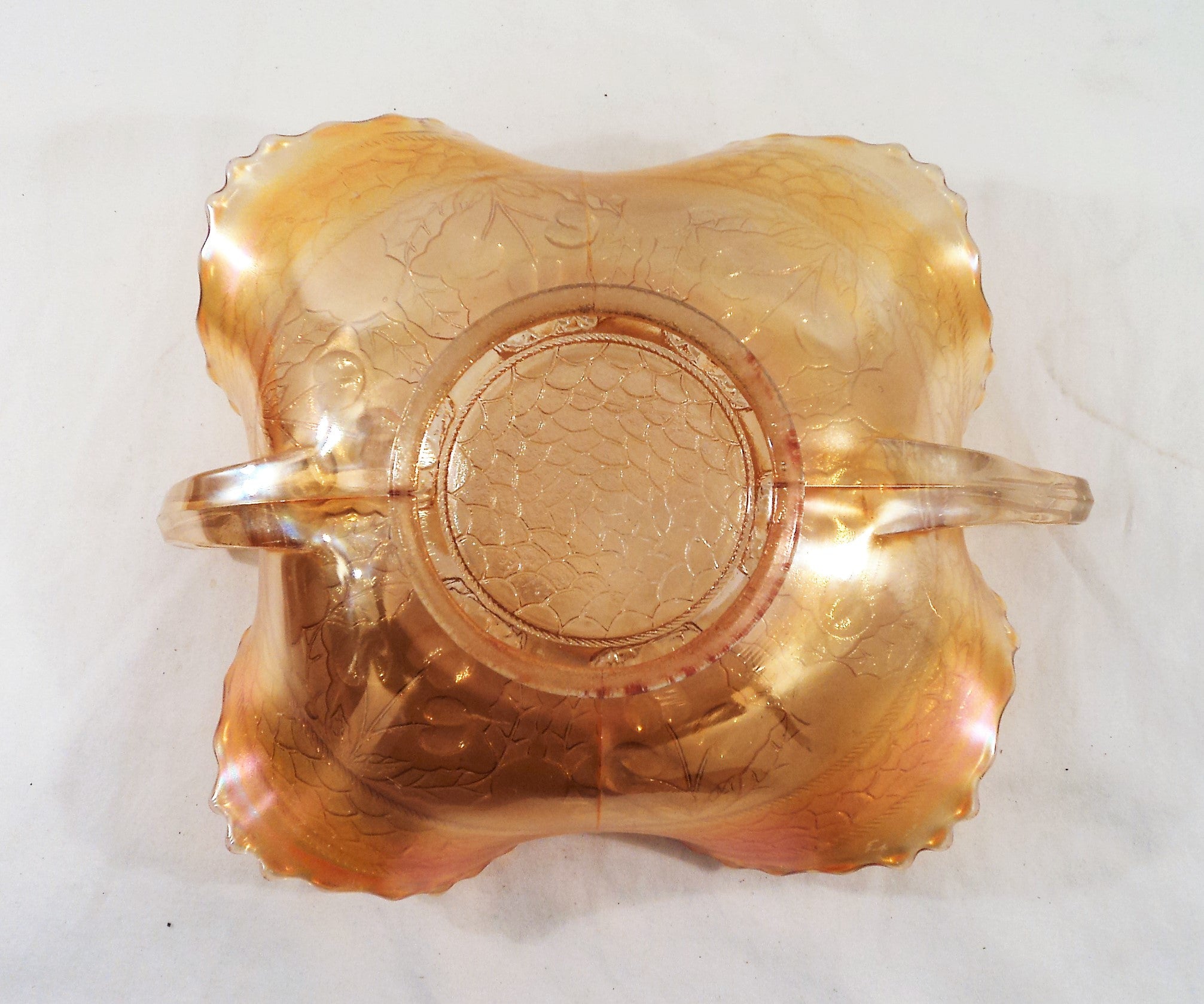 1921 Fenton Marigold Cherry Circles Bonbon Dish