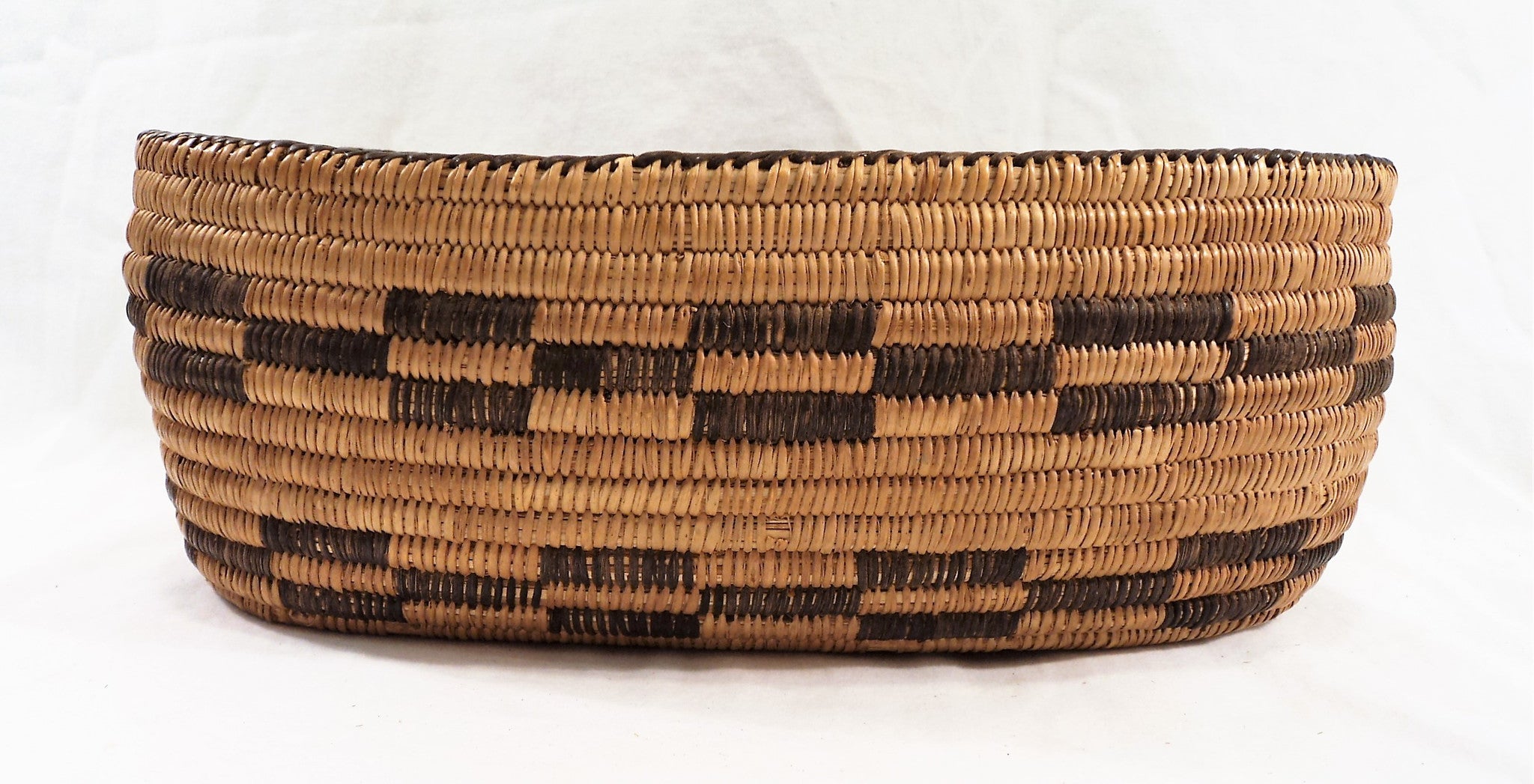 Early 1900s Pima Hand-Woven Oval Lidded Basket
