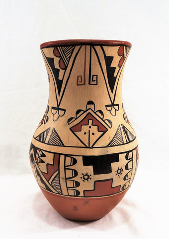 Native American Indian Jemez Pueblo Pottery with Feather Design
