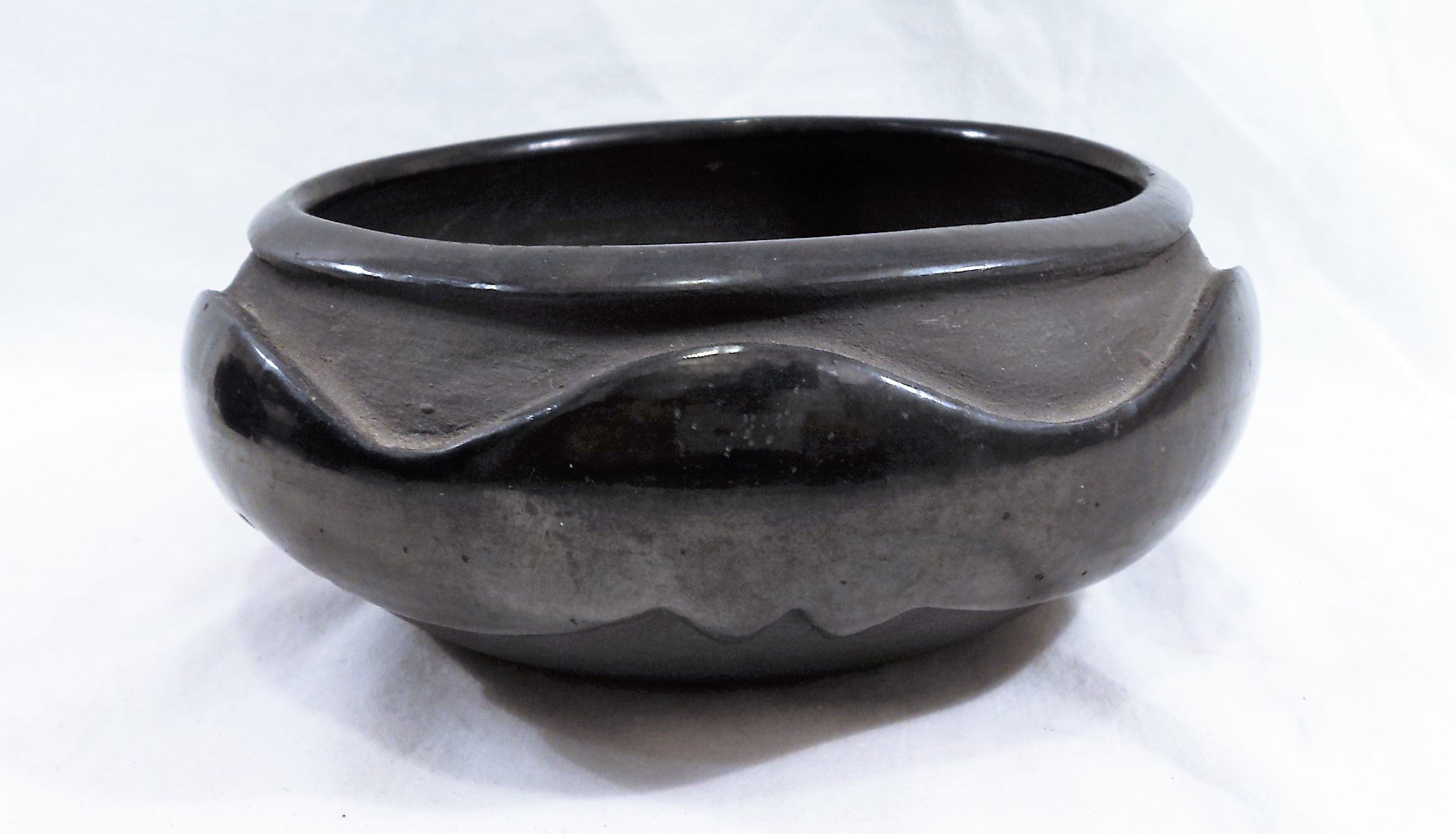 Santa Clara Pueblo Blackware Pot