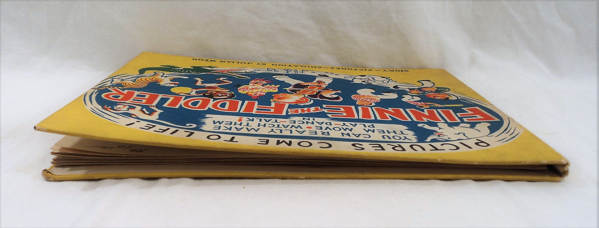 1942 Finnie The Fiddler Movable Animation Book