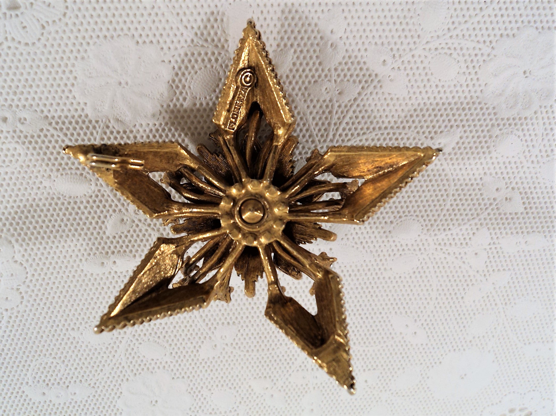 Vintage Florenza Star Pendant