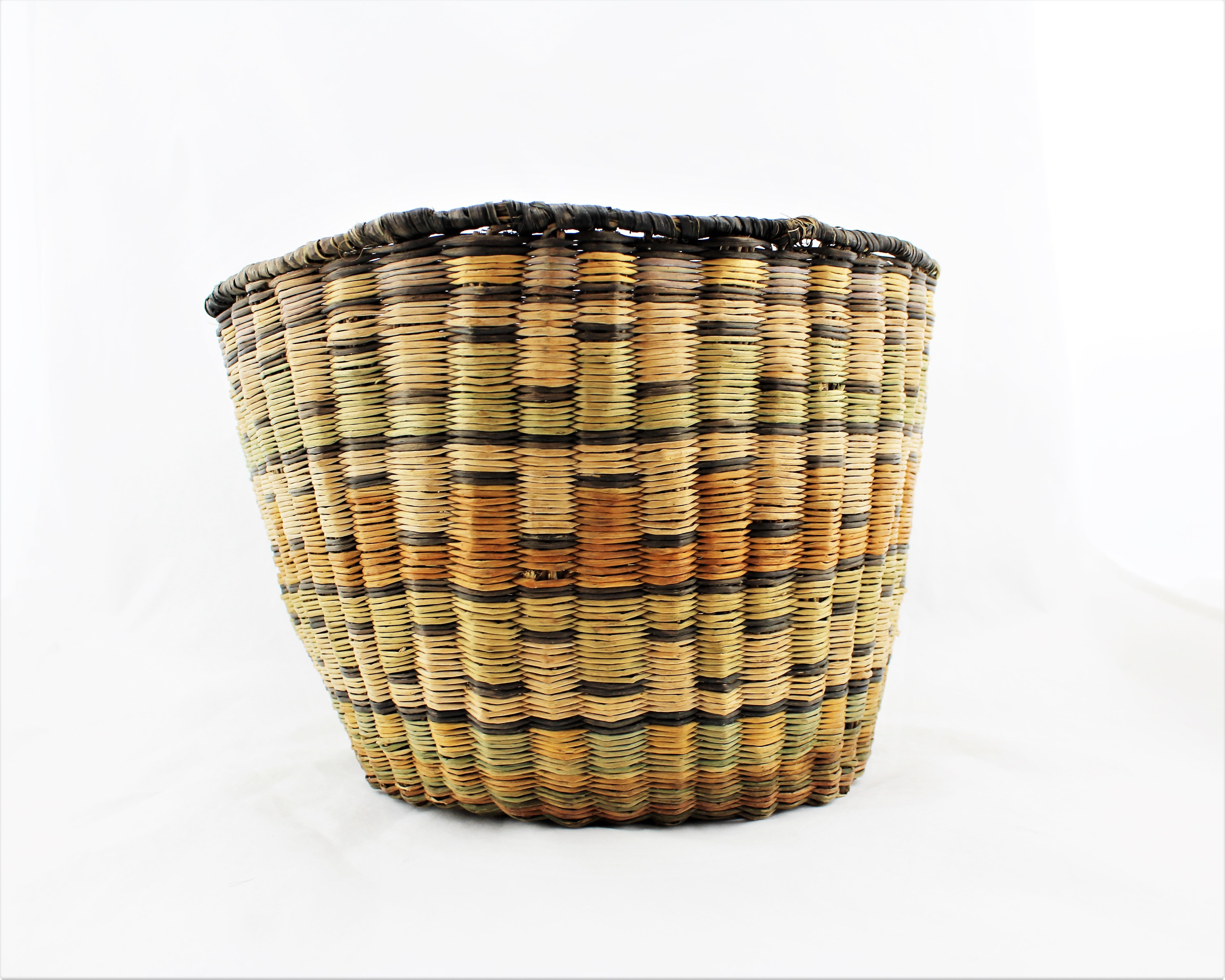 1930s-40s Hopi Wicker Peach Basket