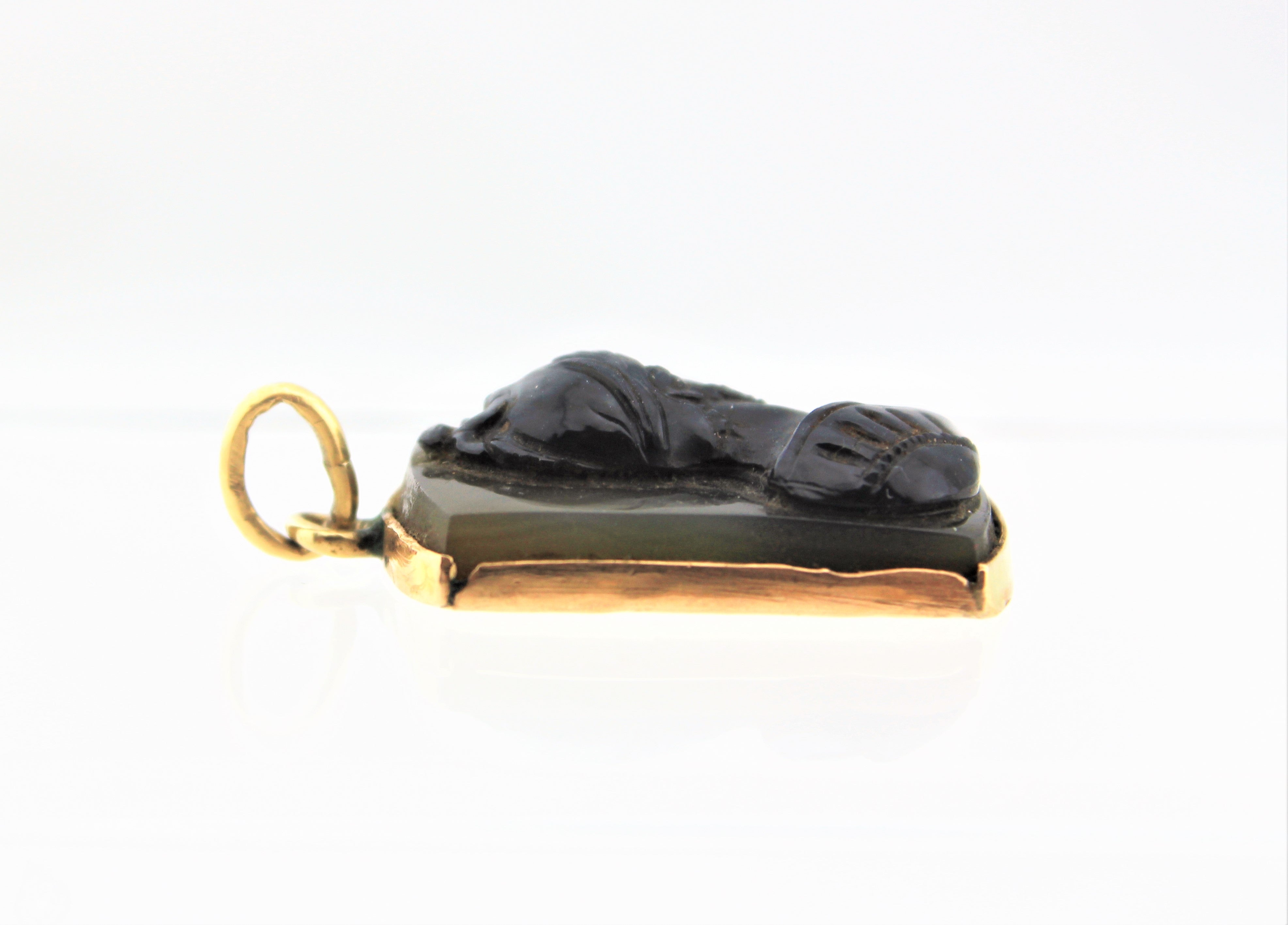 Antique 14K Gold Cameo Pendant