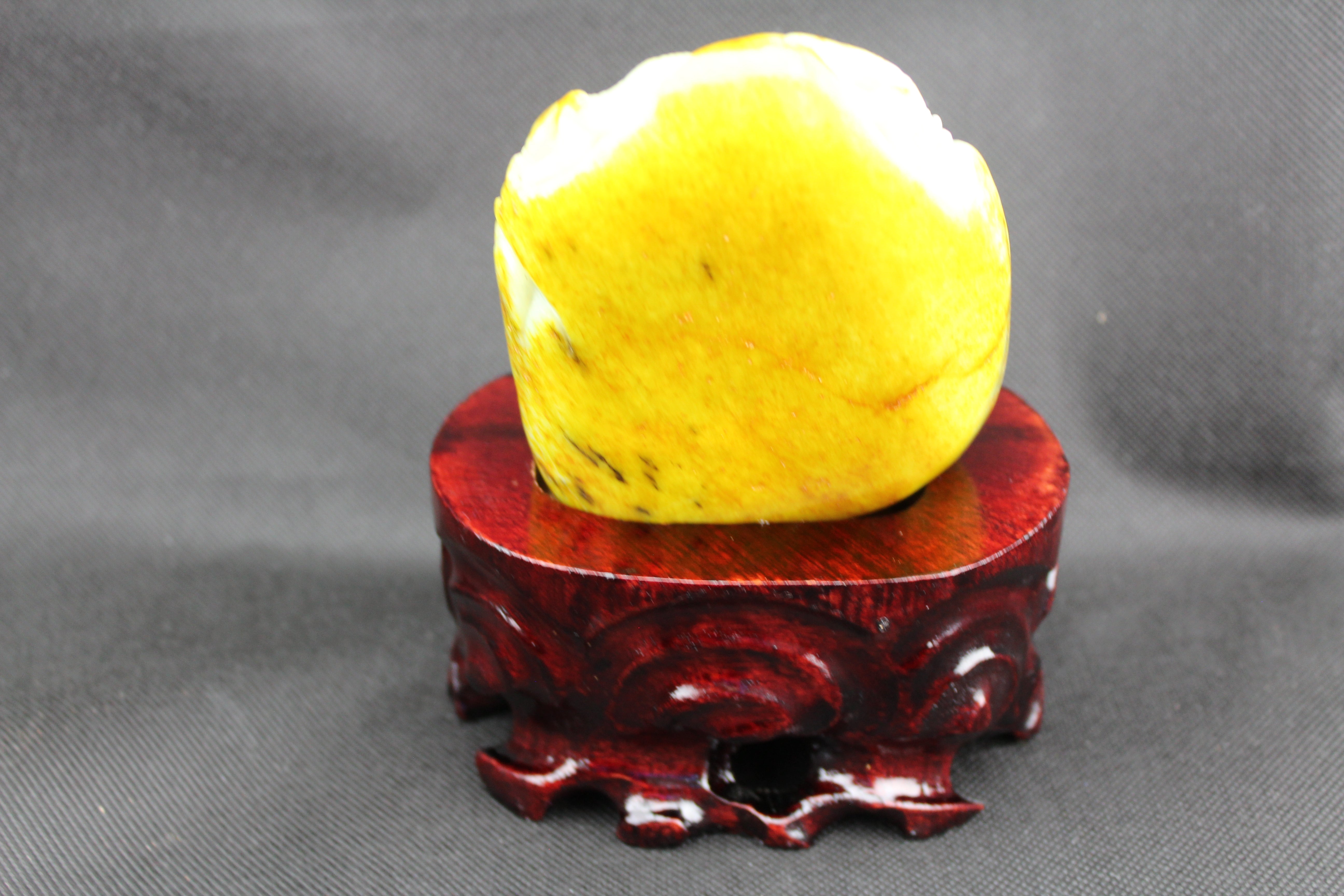 Double Dragon Jade Sculpture