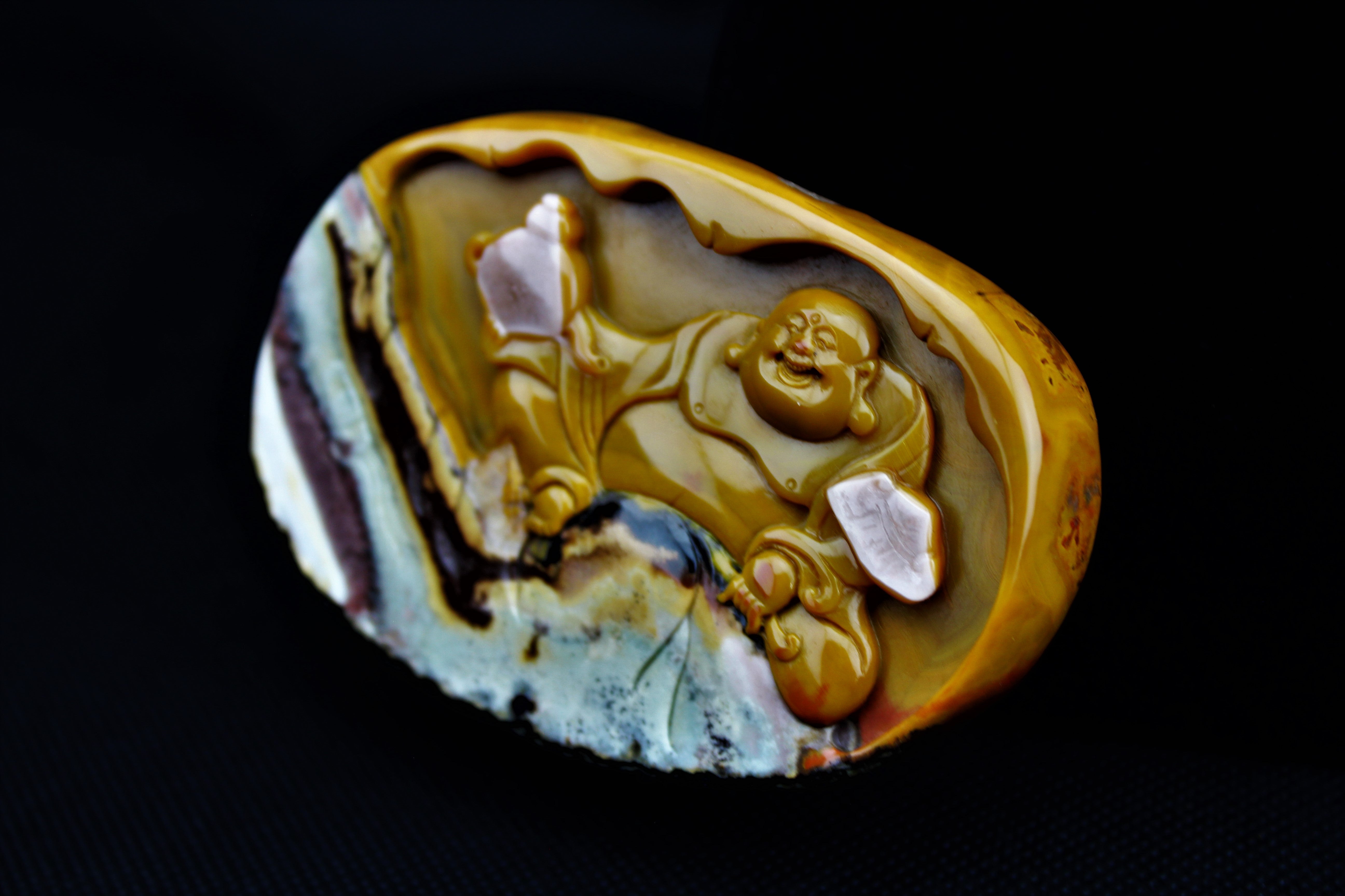 Laughing Buddha Carved Agate