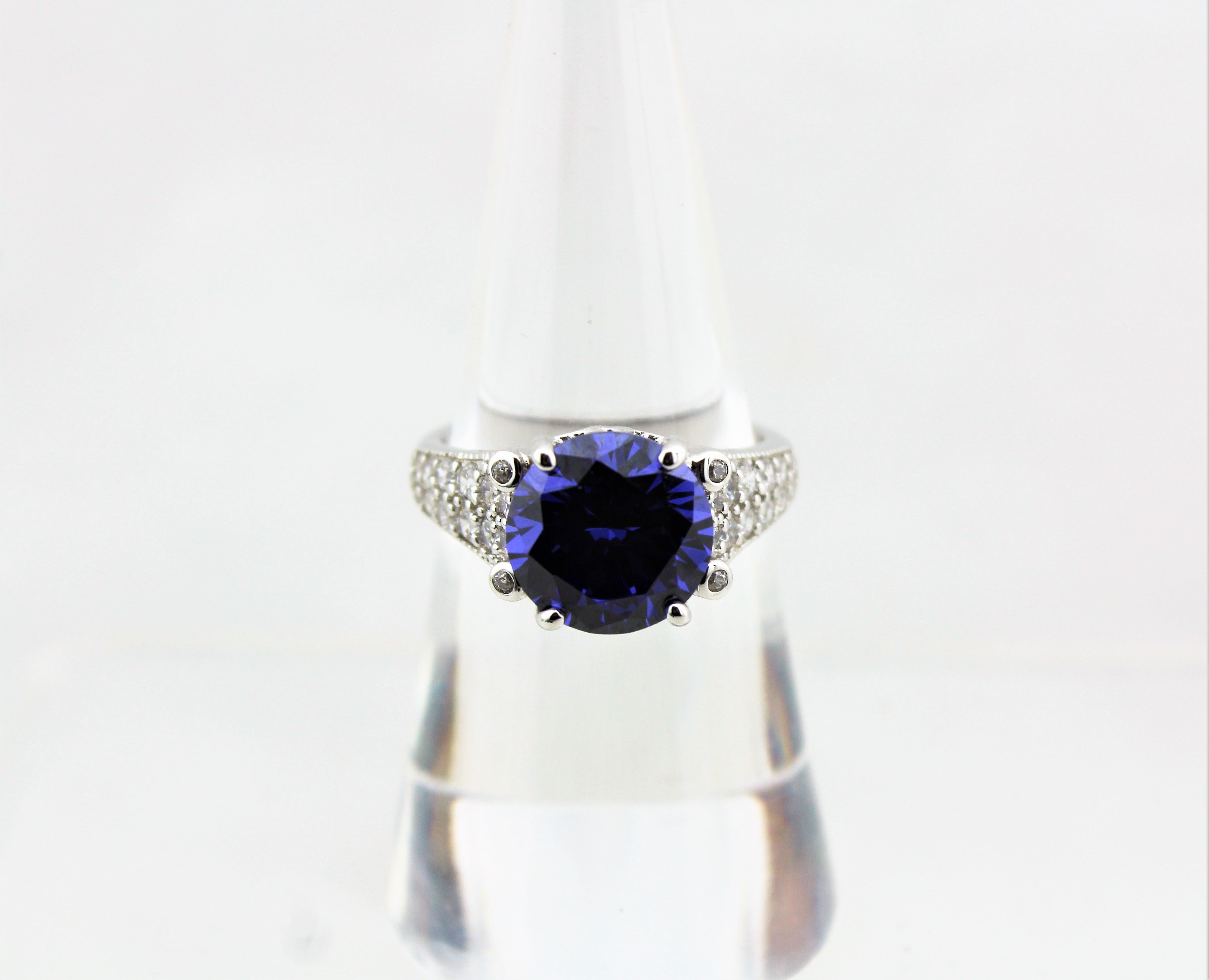 Sterling Silver Tanzanite Solitaire Ring