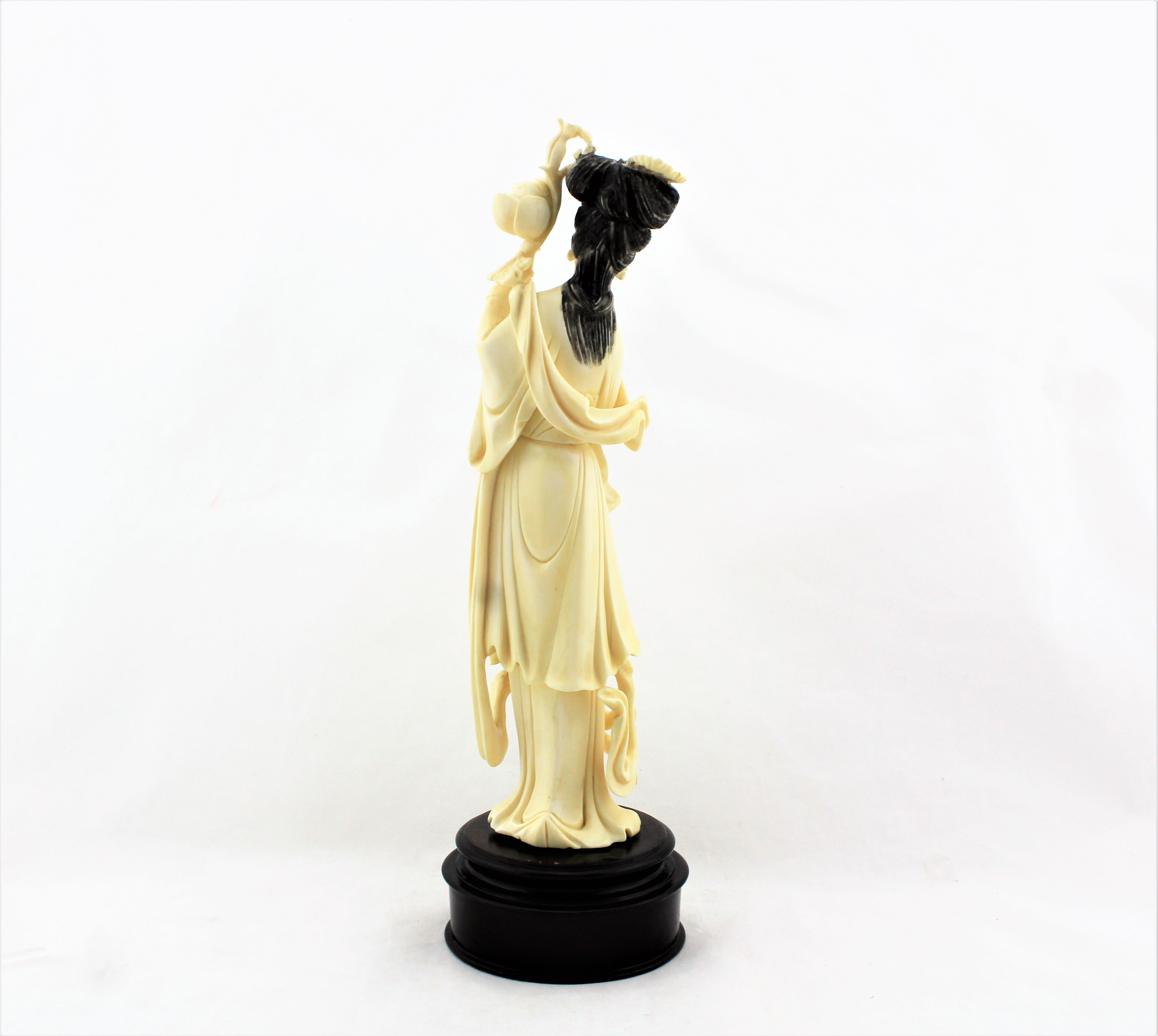 Victorian Era Chinese Court Lady Sculpture