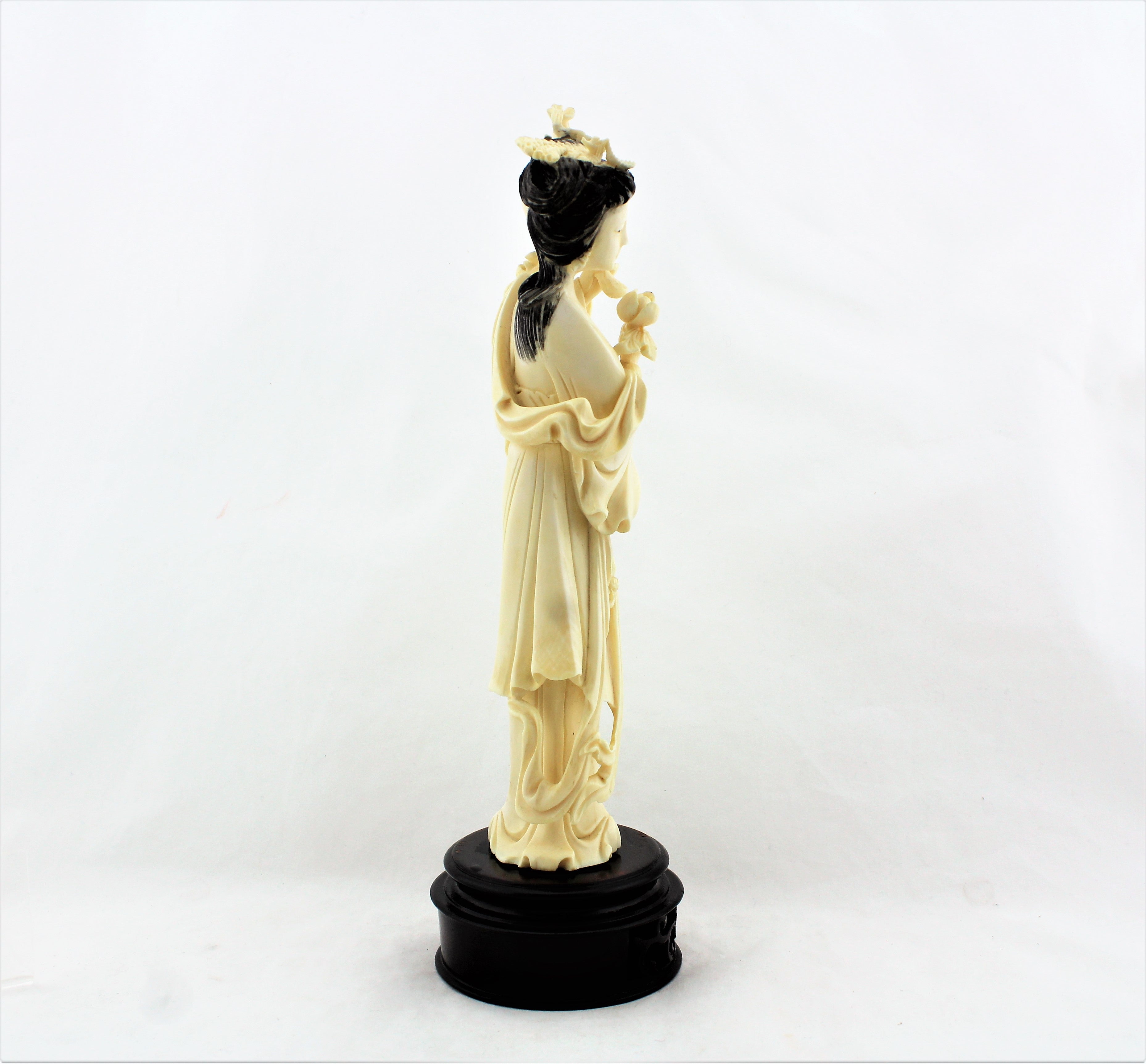 Victorian Era Chinese Court Lady Sculpture