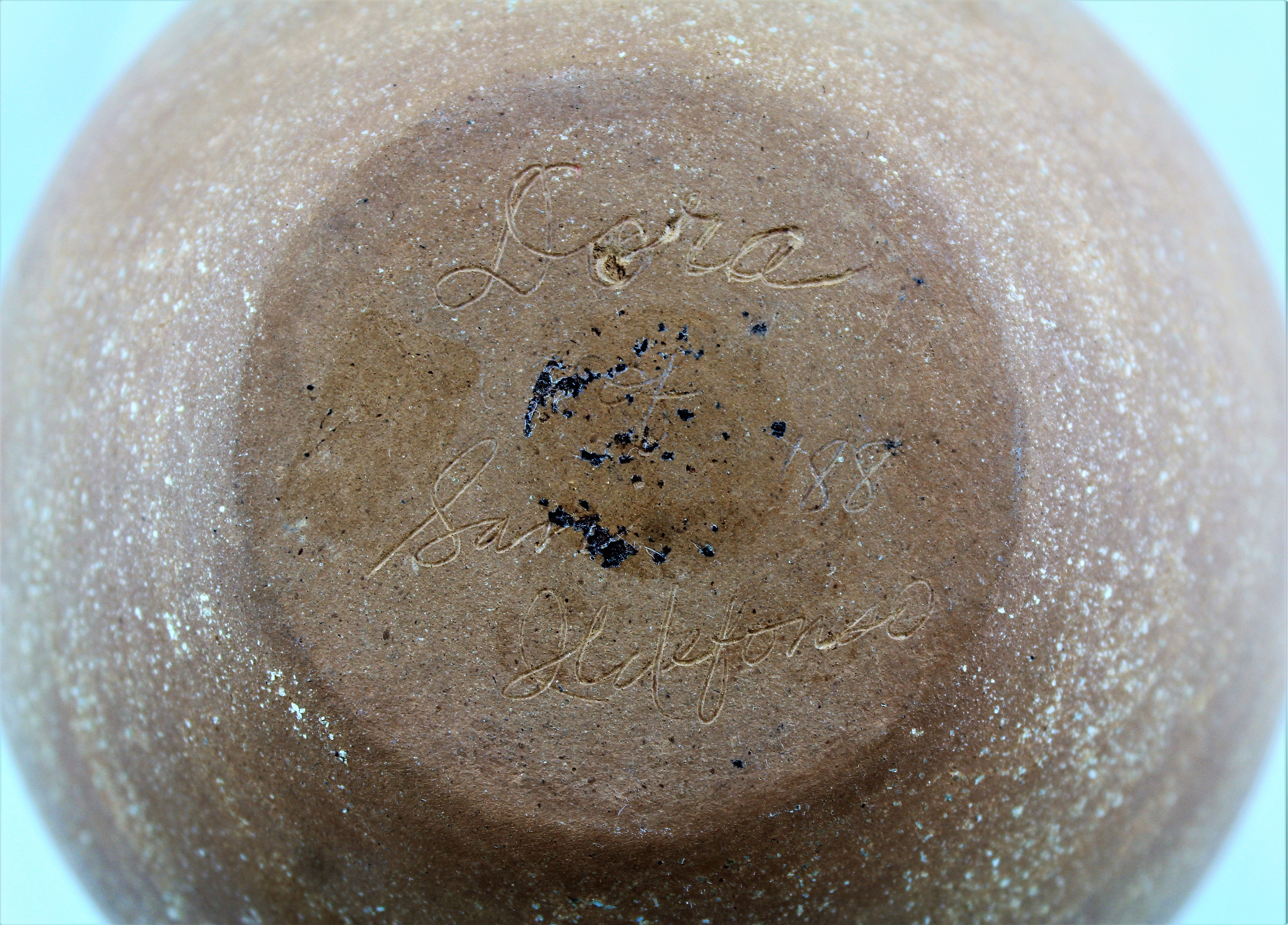 1988 Dora Tse-Pe San Ildefonso Pottery Vessel