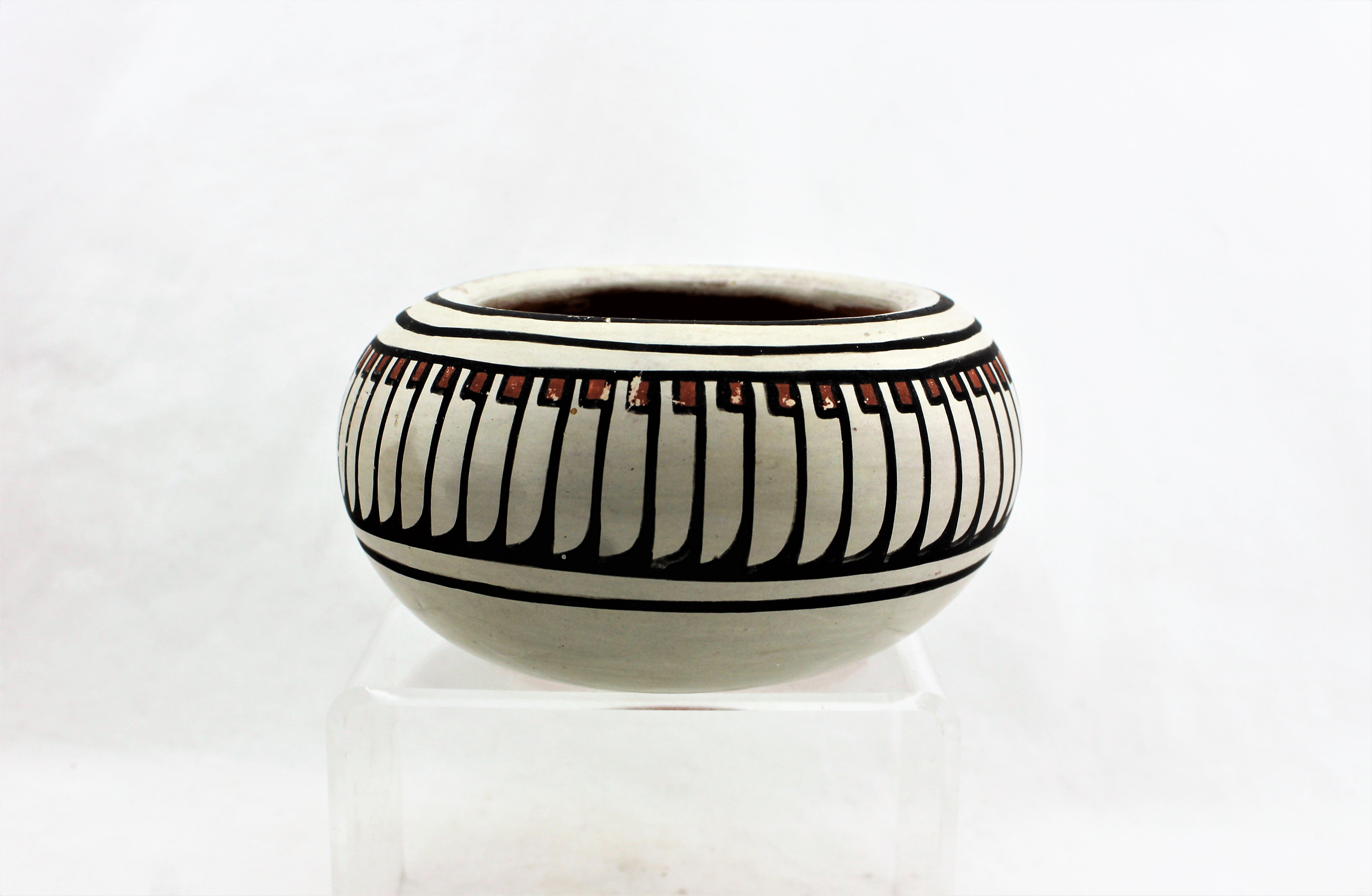 Crucita Calabaza San Ildefonso Pottery