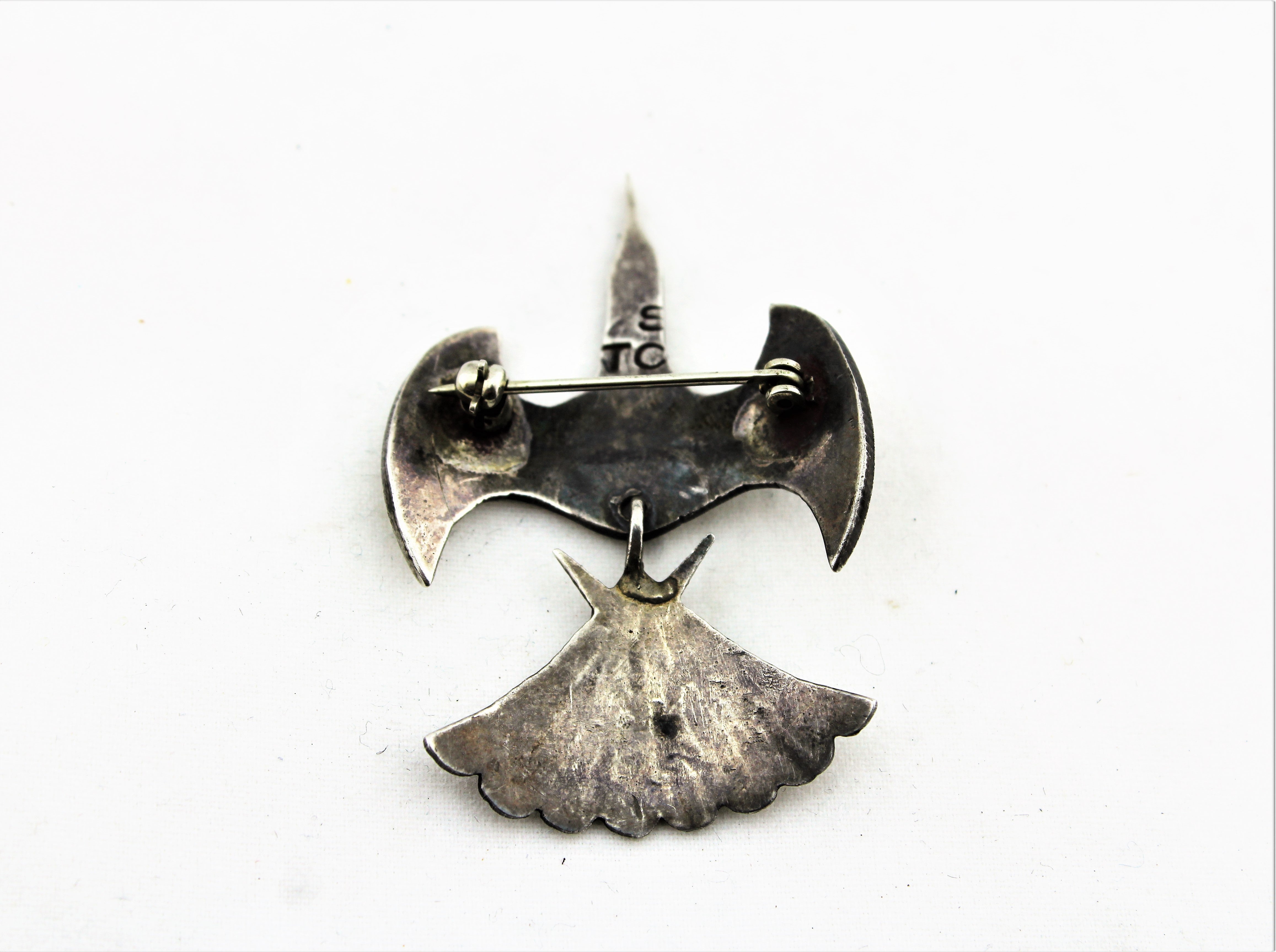 Tommy Singer Articulated Bird Pin