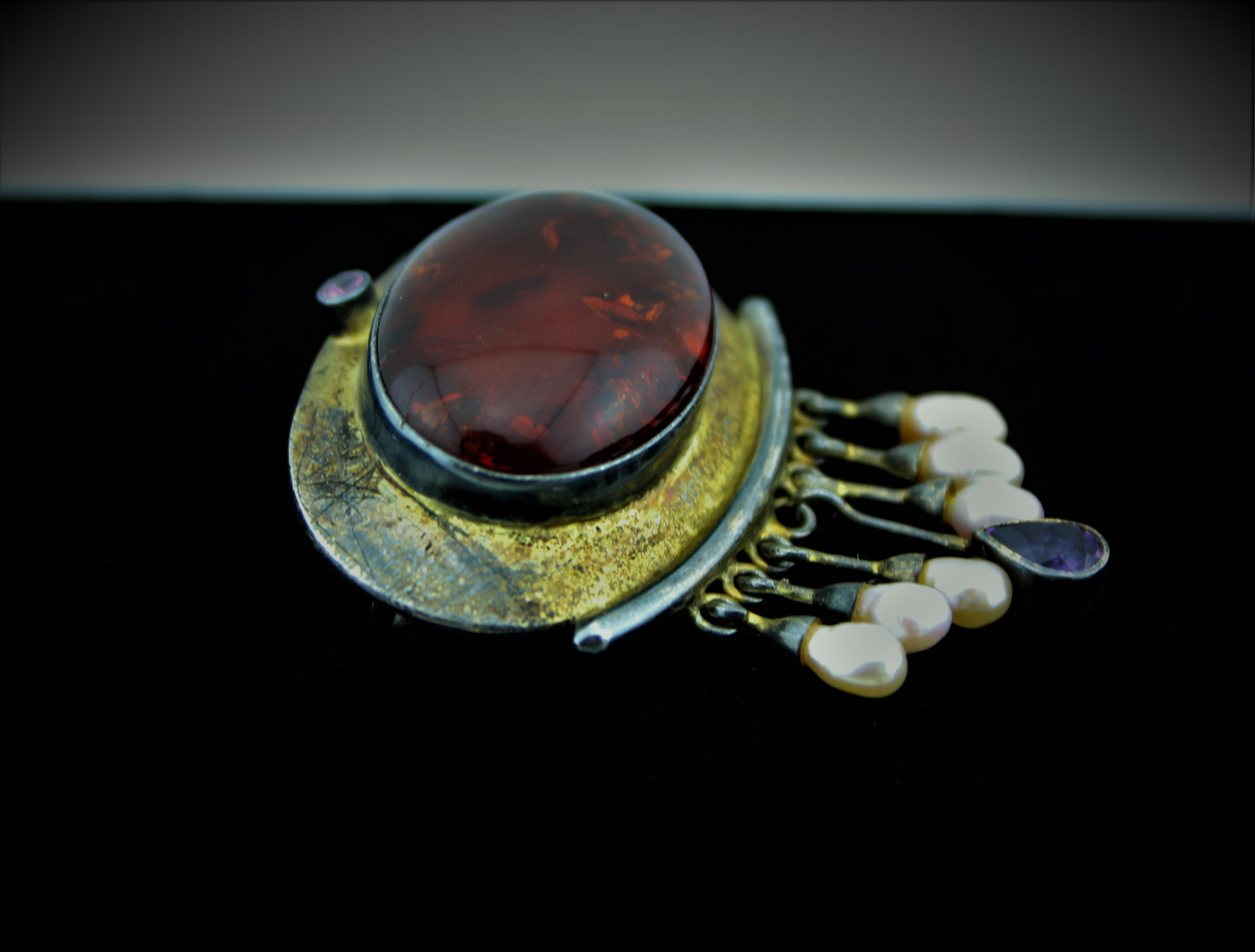 Vintage Baltic Amber Brooch