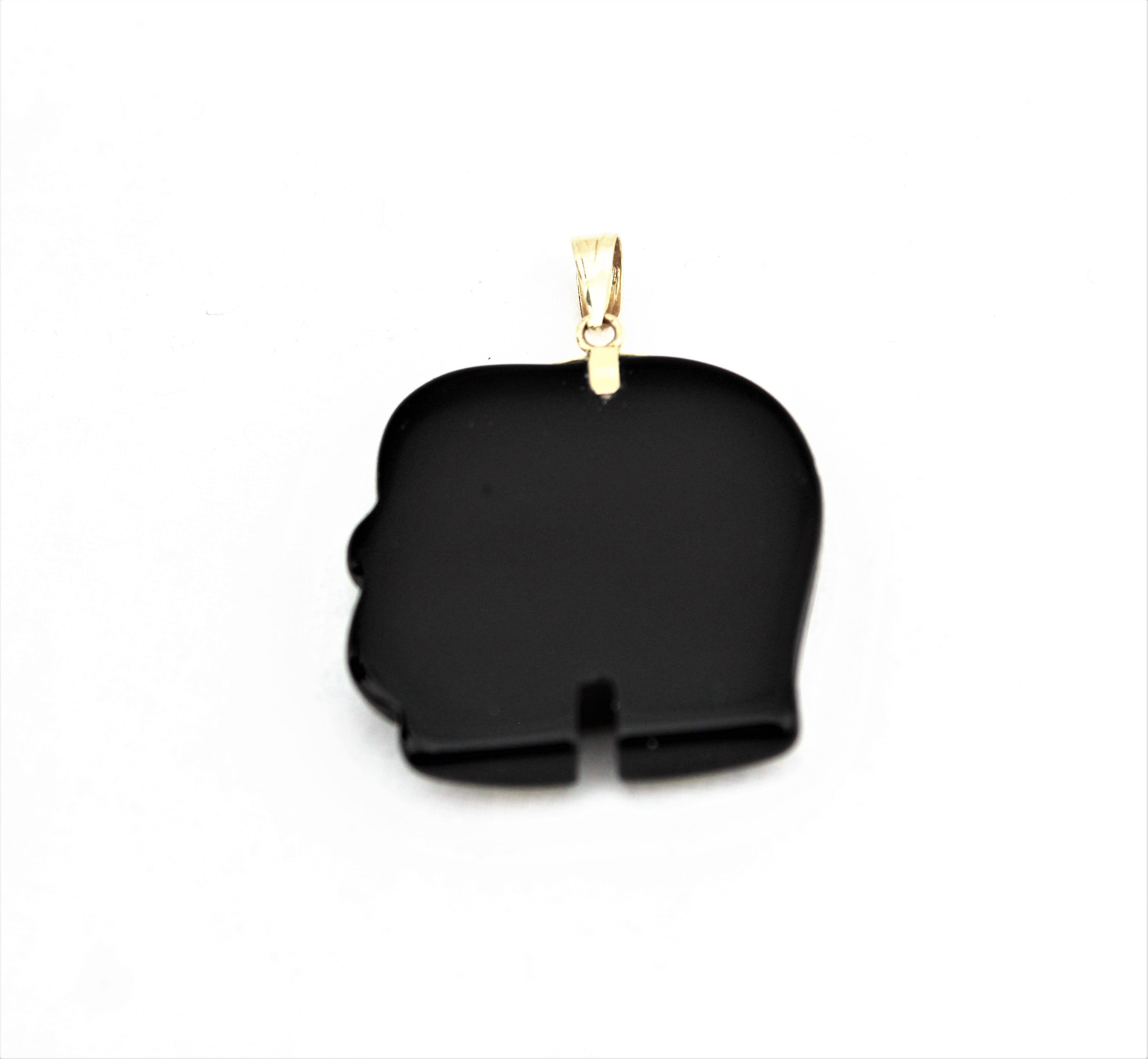 14K Carved Onyx Elephant Pendant