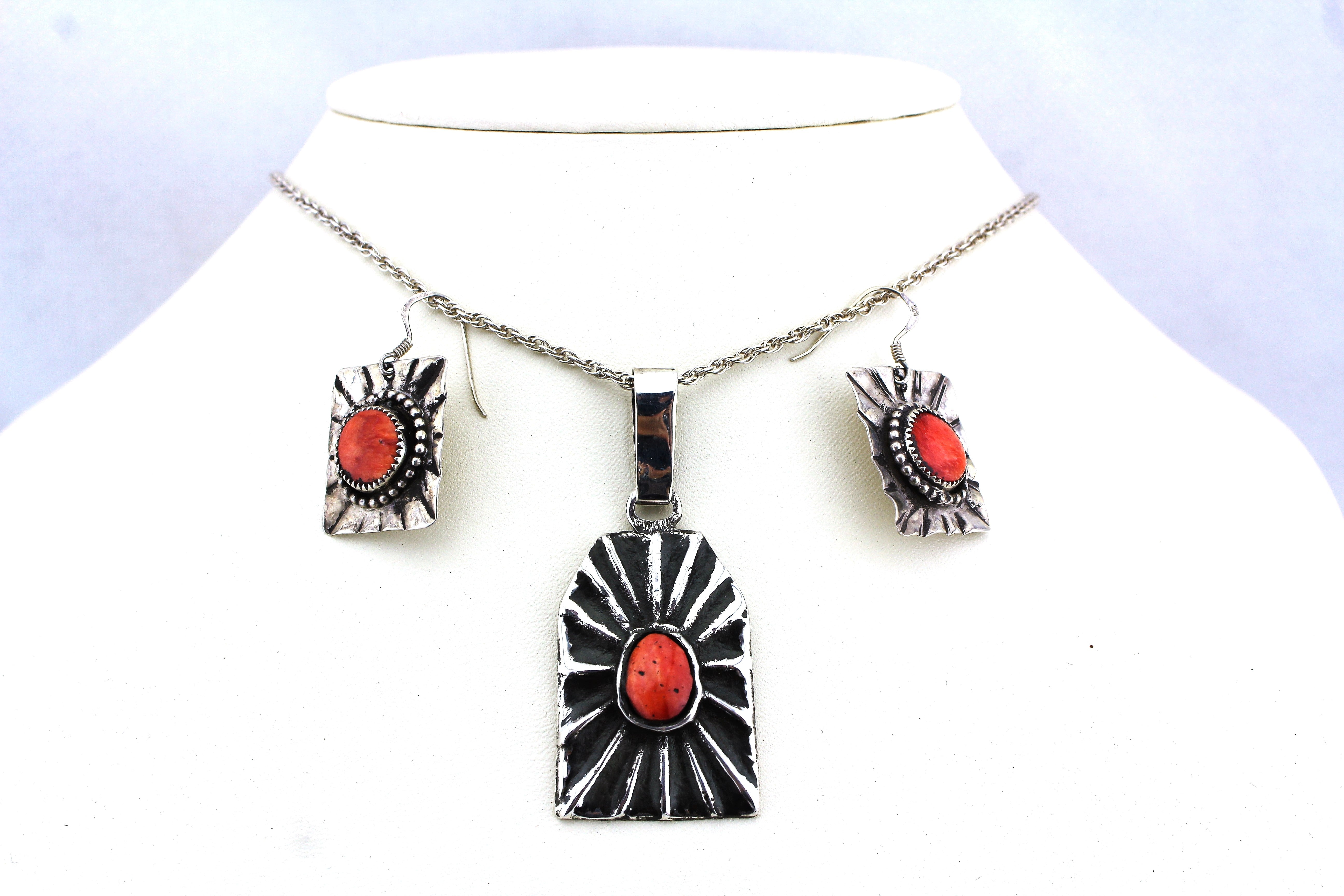 Merlin James Necklace and Earring Set