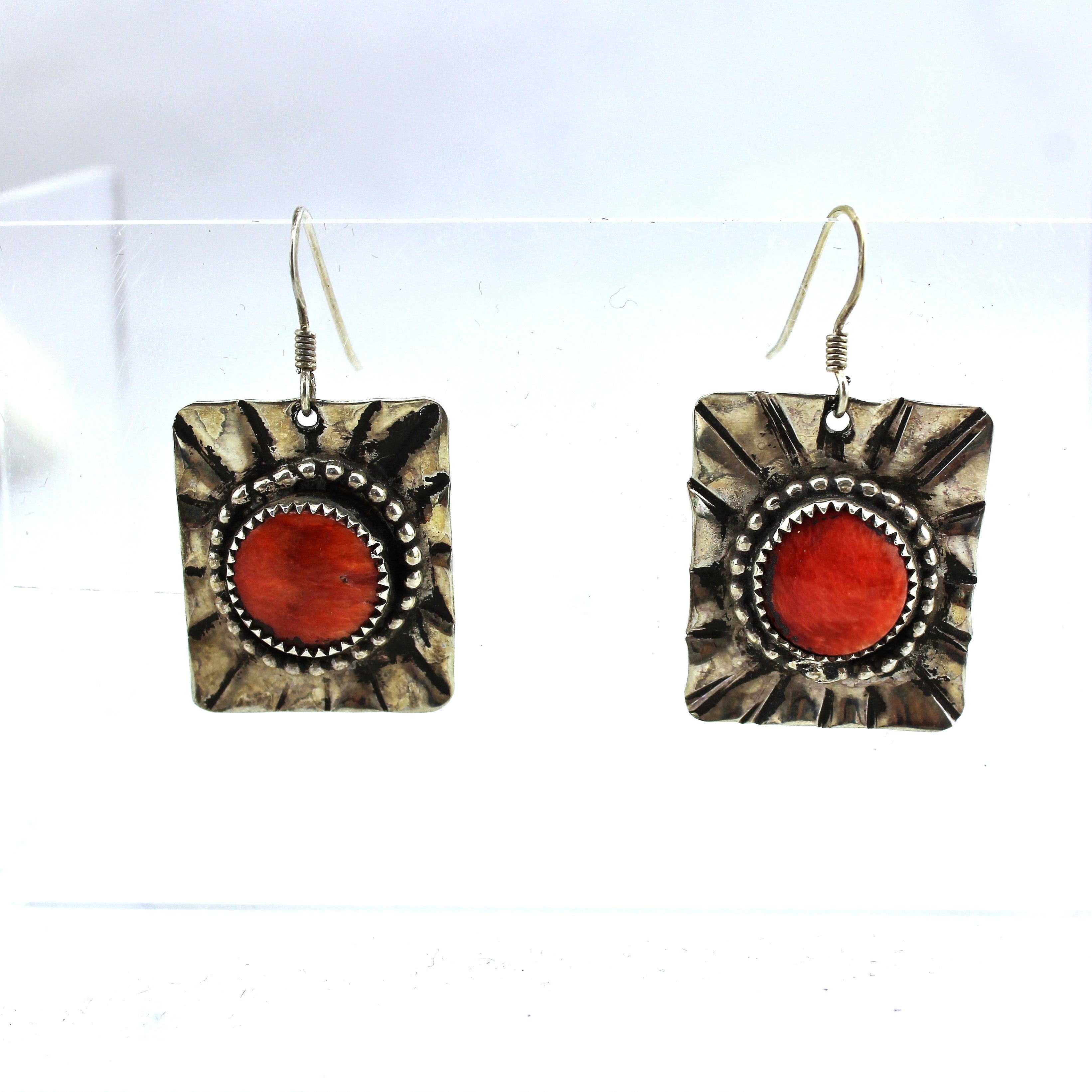 Merlin James Necklace and Earring Set