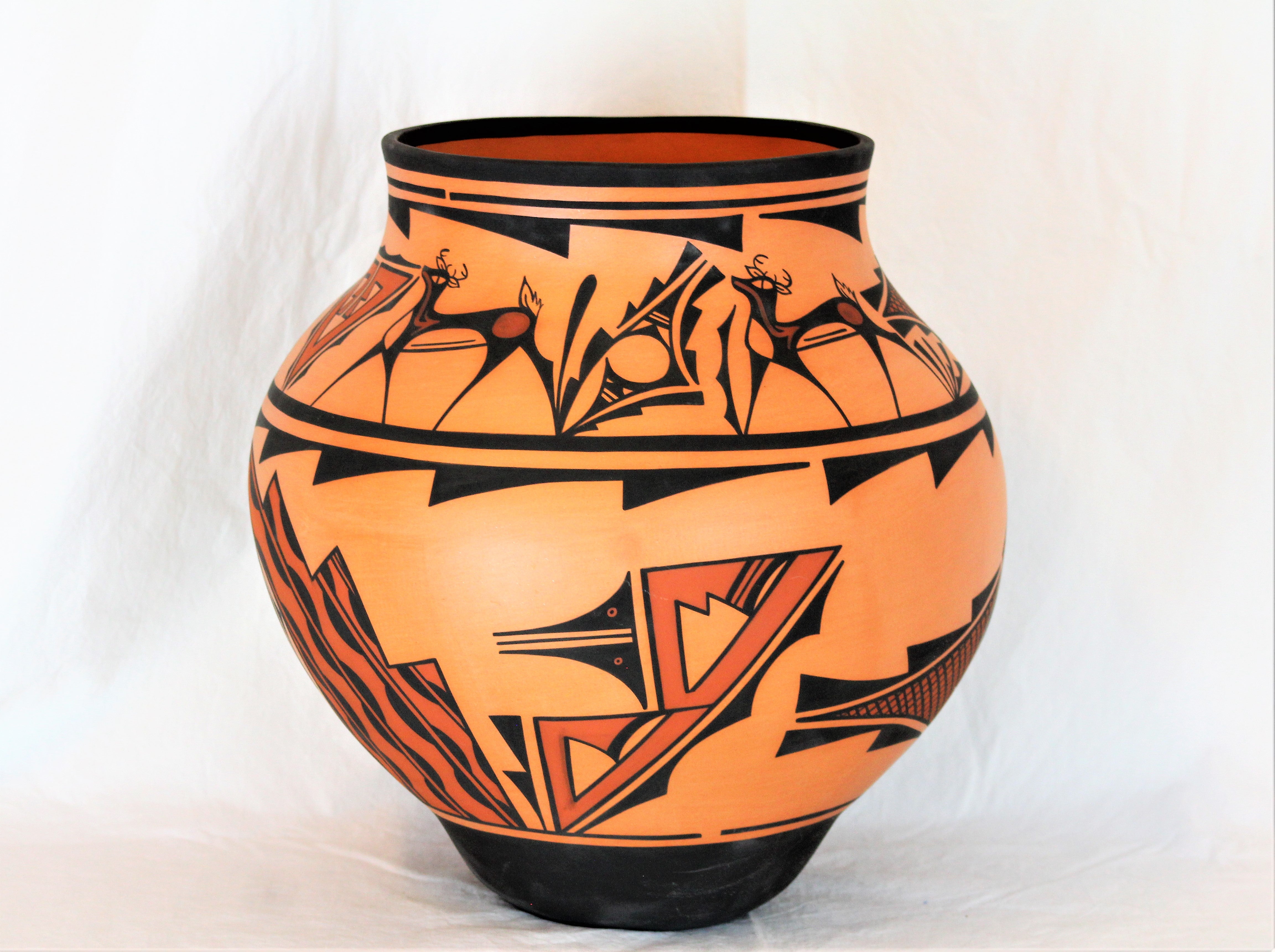 Gaylon Westika Zuni Olla Pottery Vessel