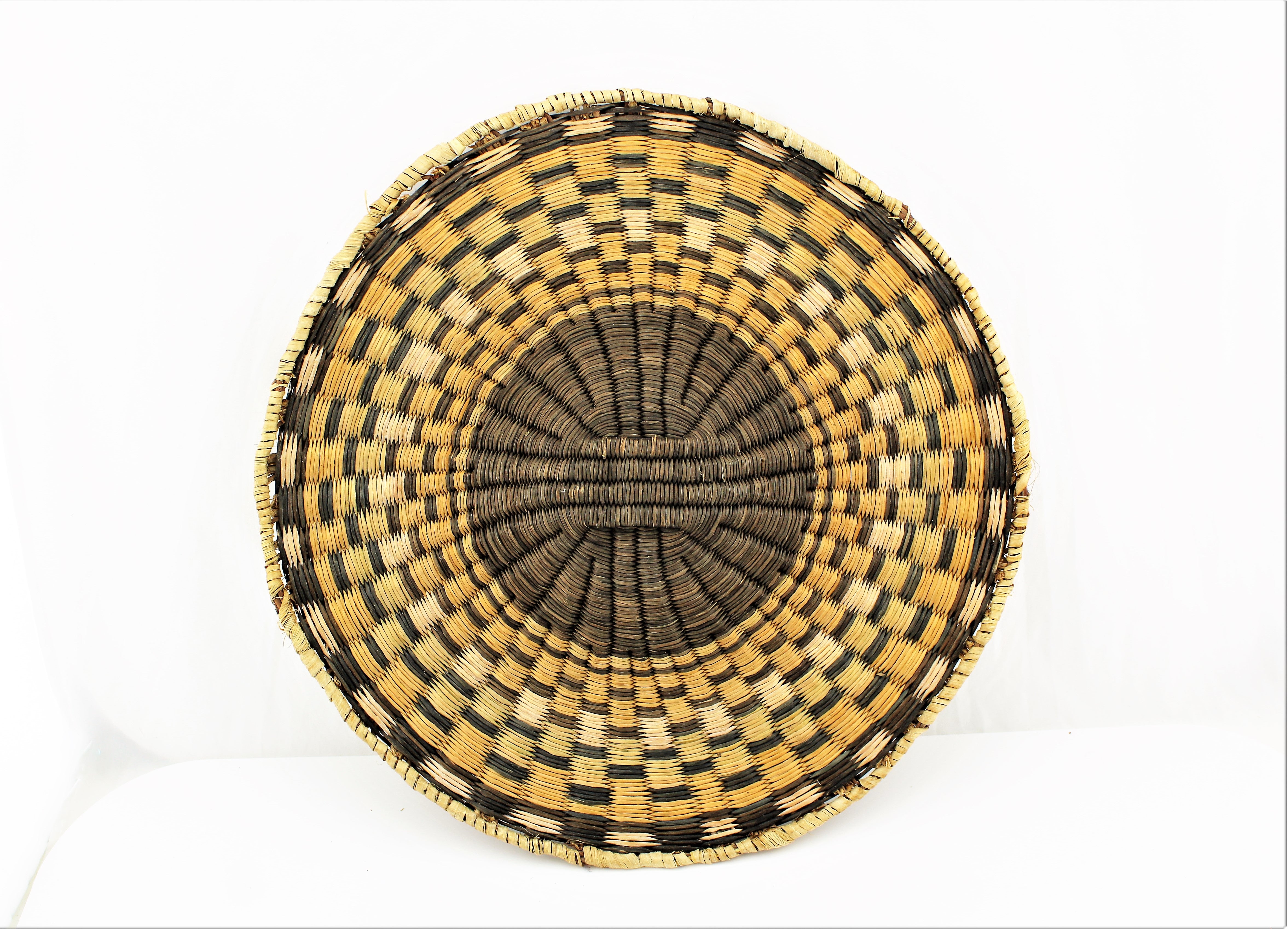 1930s Hopi Third Mesa Wicker Basket