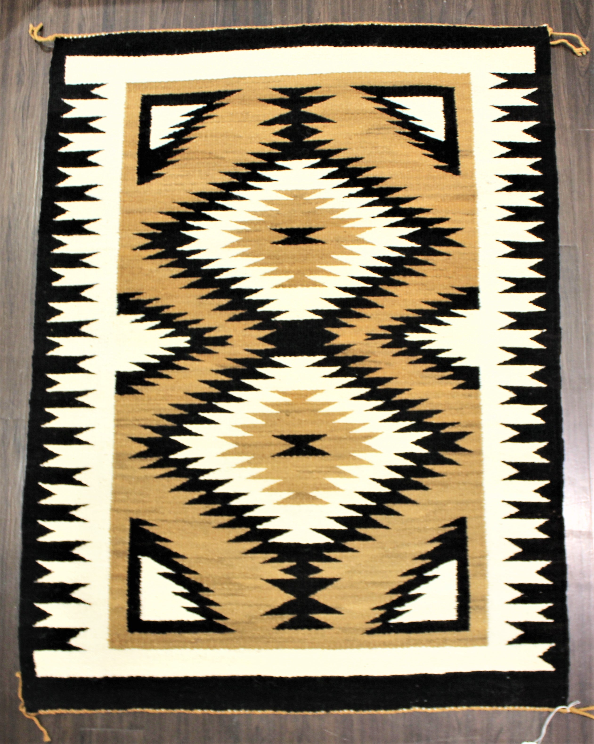 Double Sunrise Pattern Navajo Rug