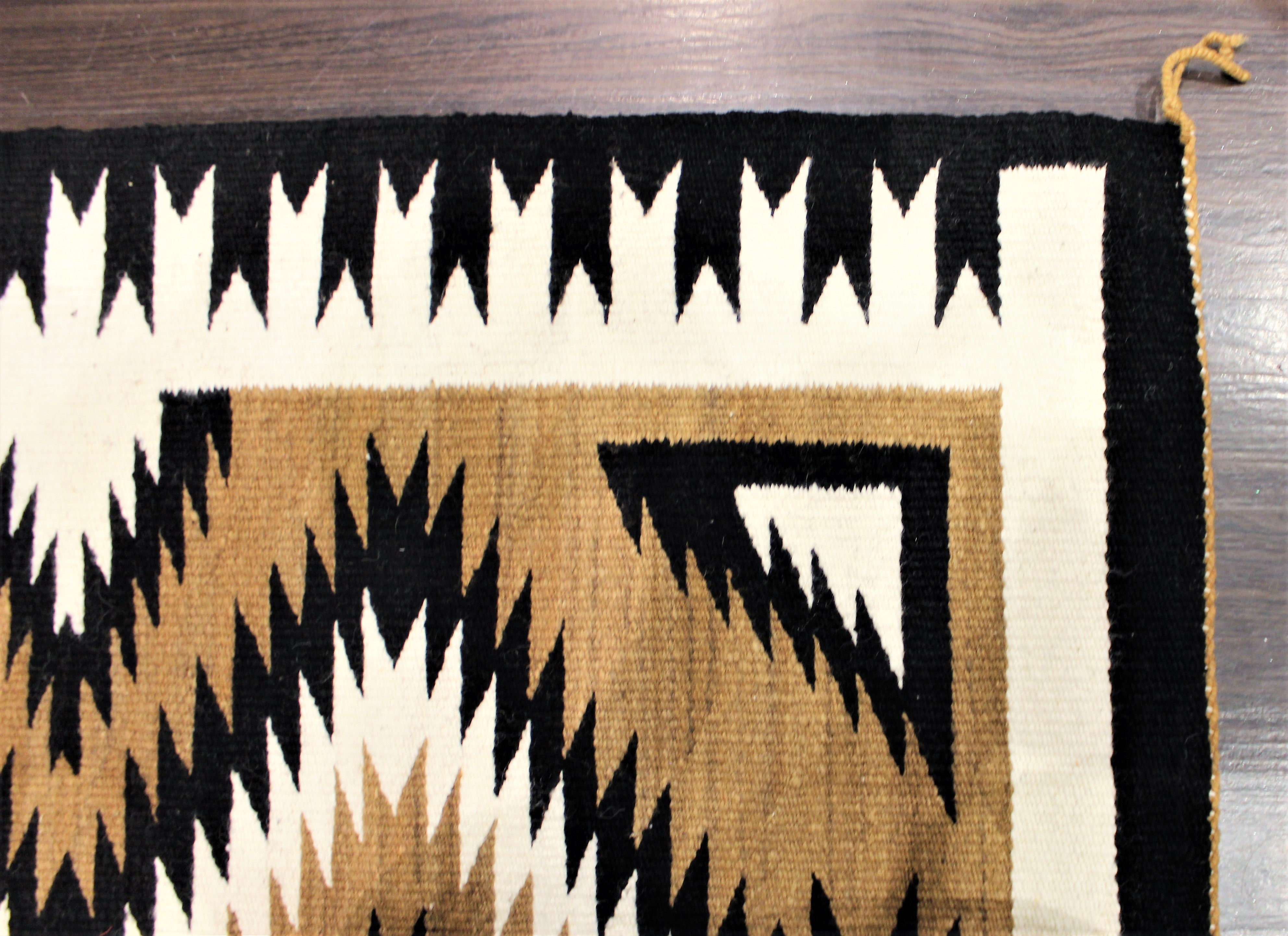 Double Sunrise Pattern Navajo Rug