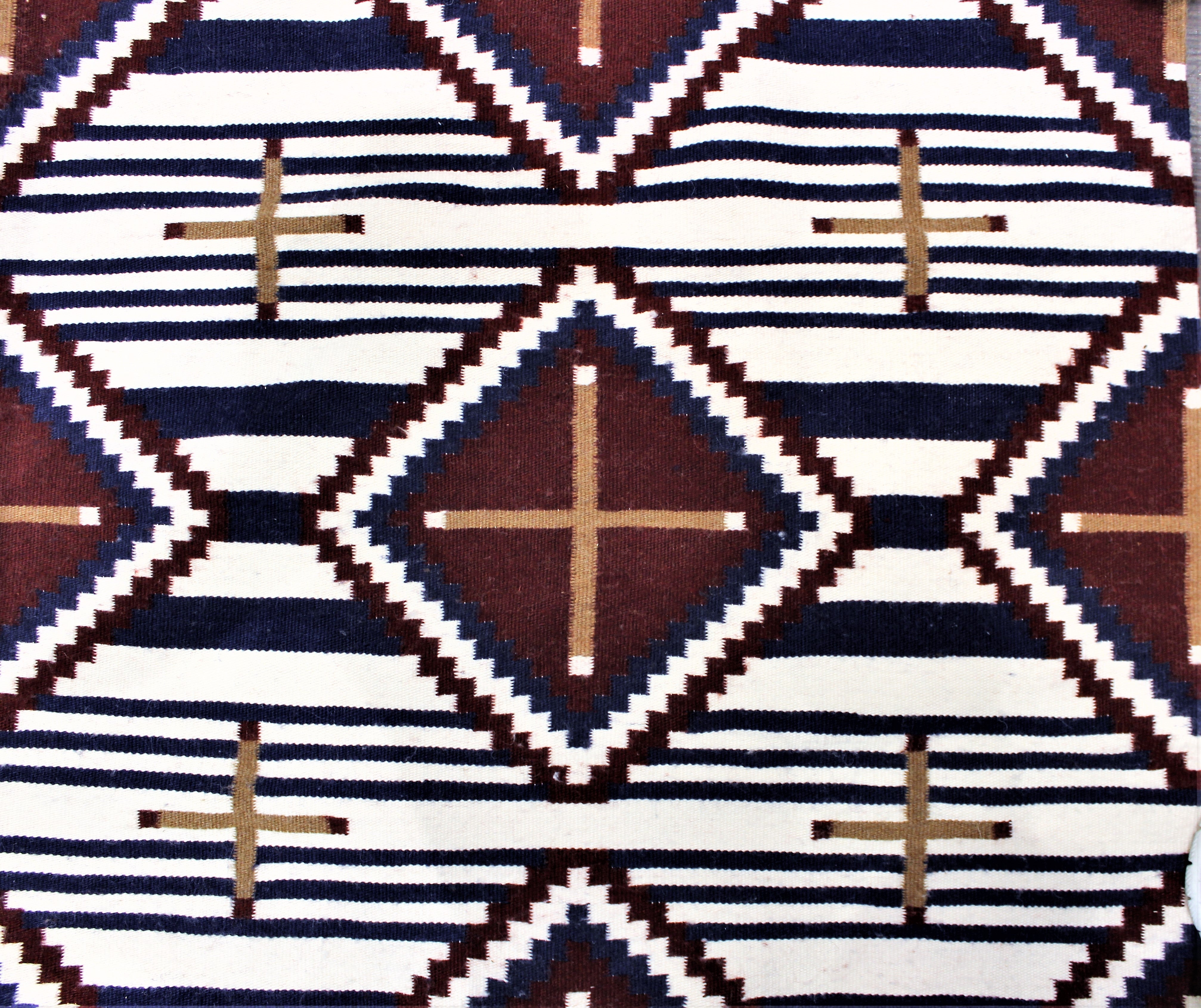 Third Phase Chiefs Pattern Navajo Rug