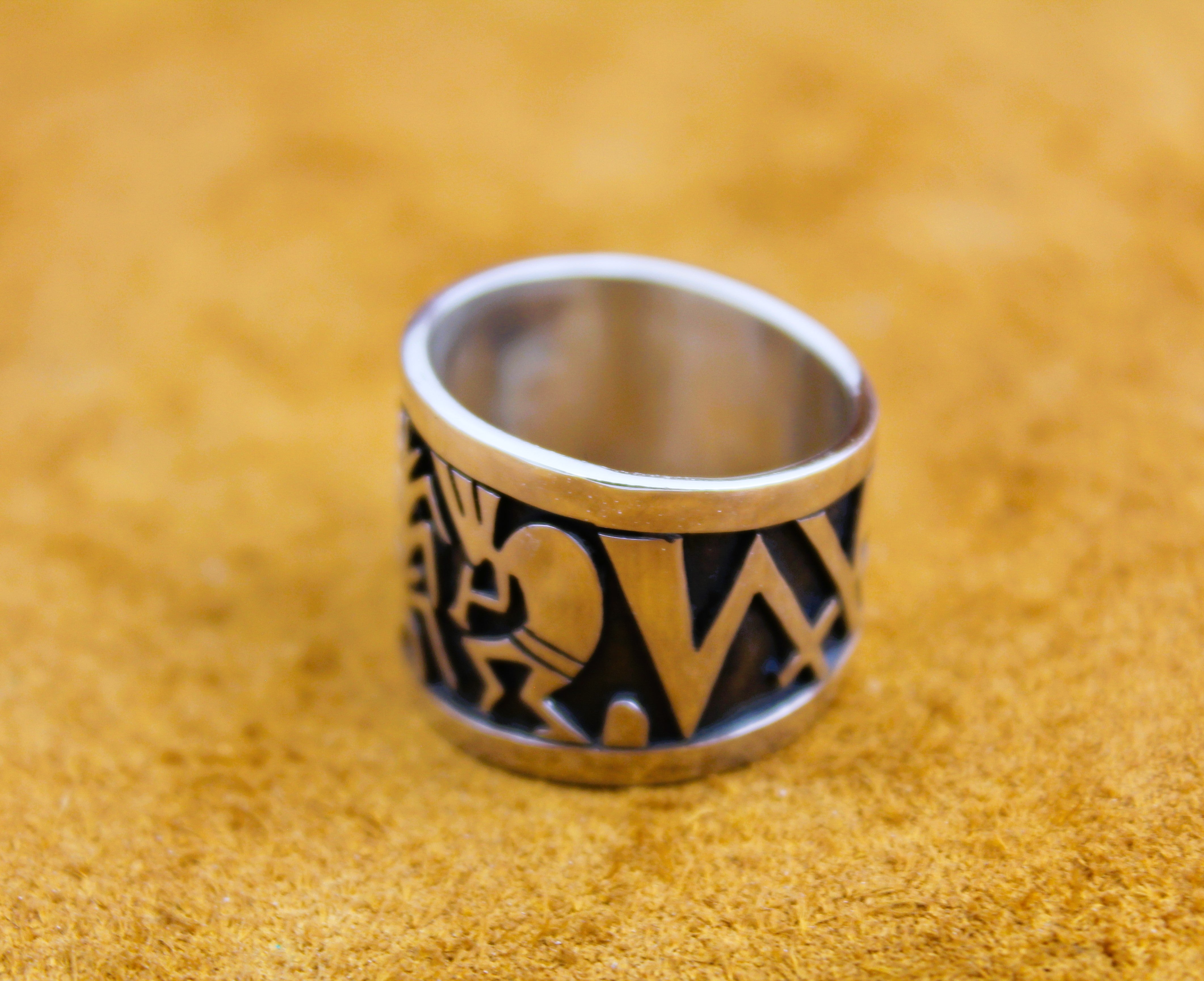 Berra Tawahongva Ring