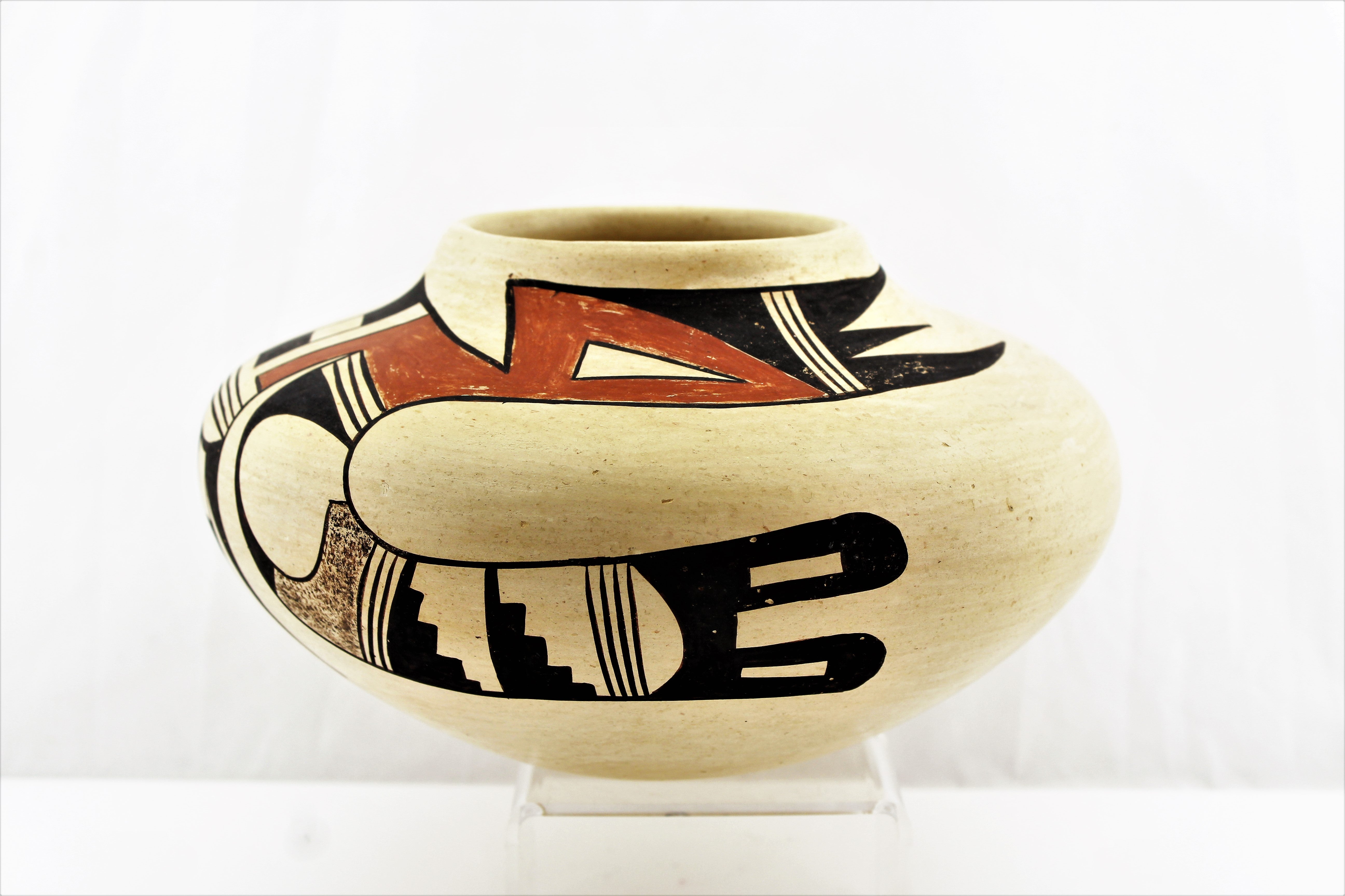 Evelyn Poolheco Hopi Tewa Pottery Bowl