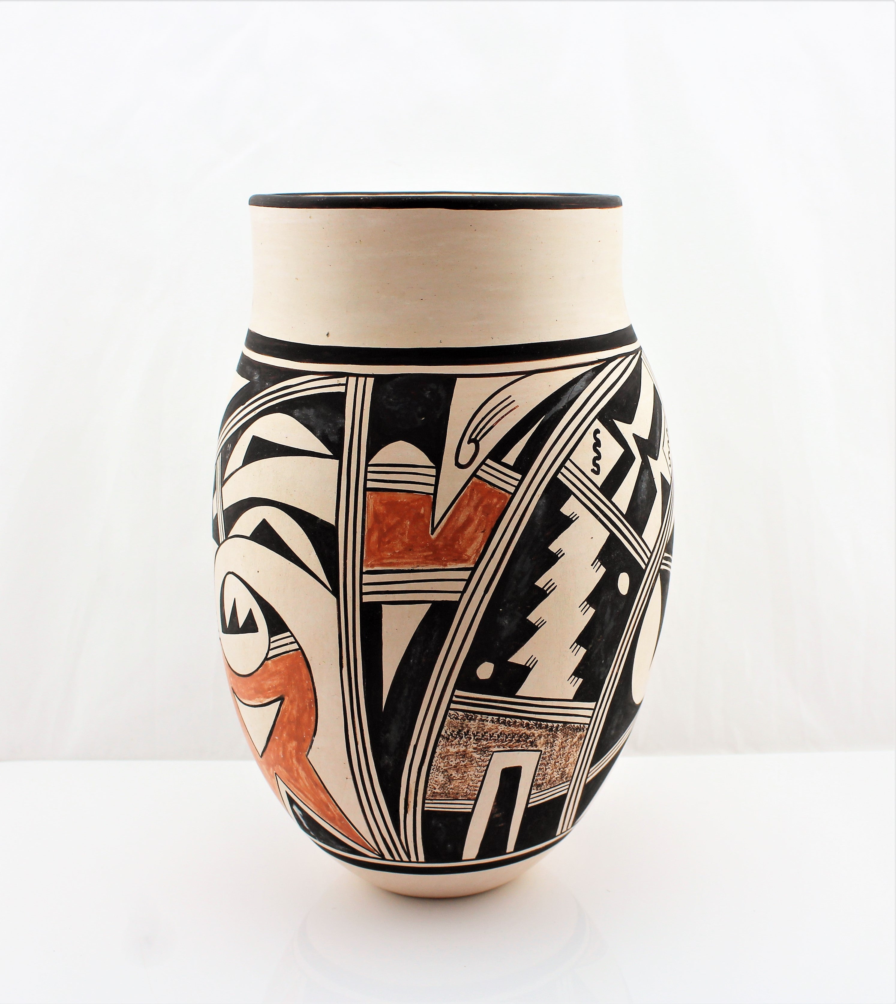 Evelyn Poolheco Hopi Tewa Pottery Bowl