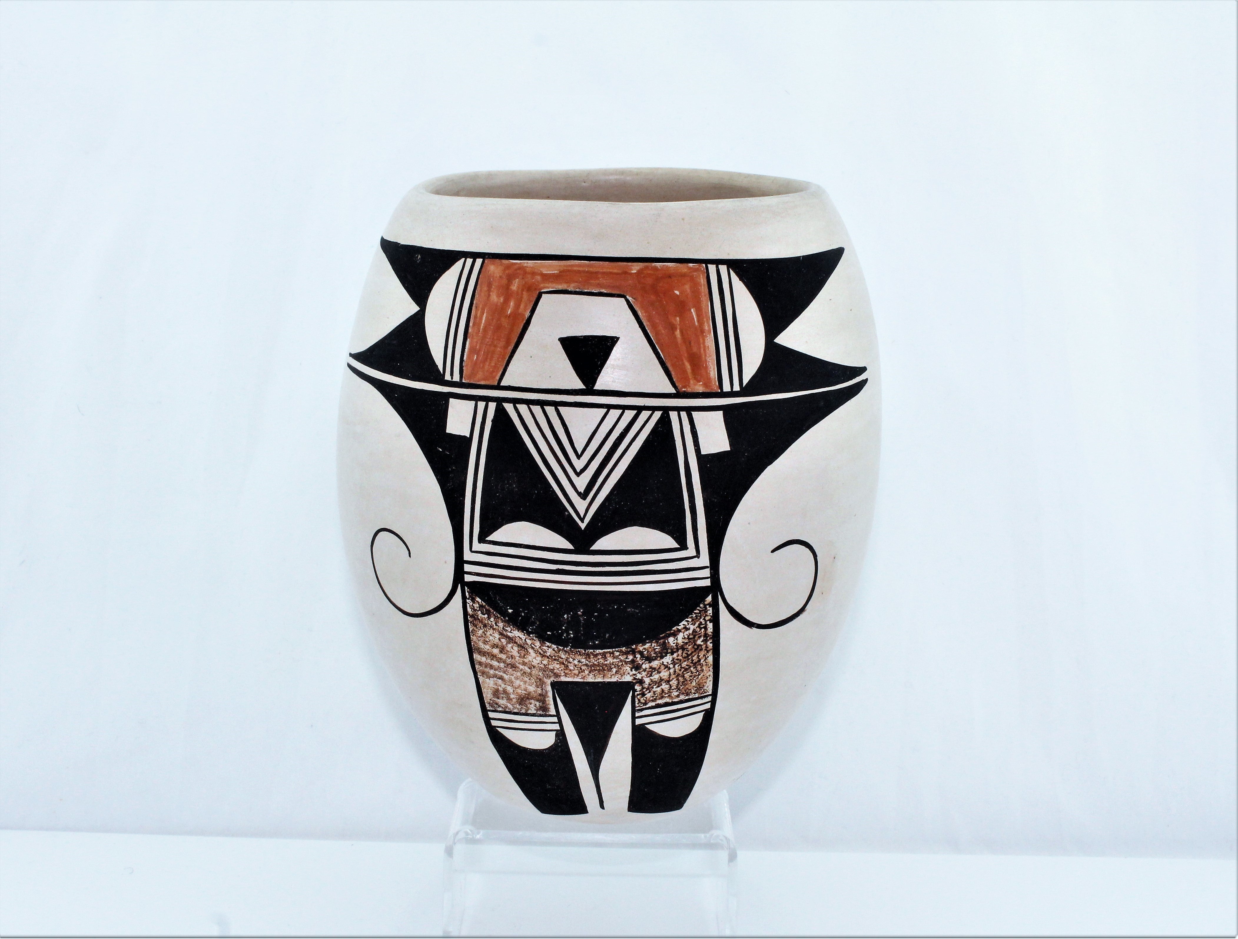 Evelyn Poolheco Hopi Tewa Pottery Bowl
