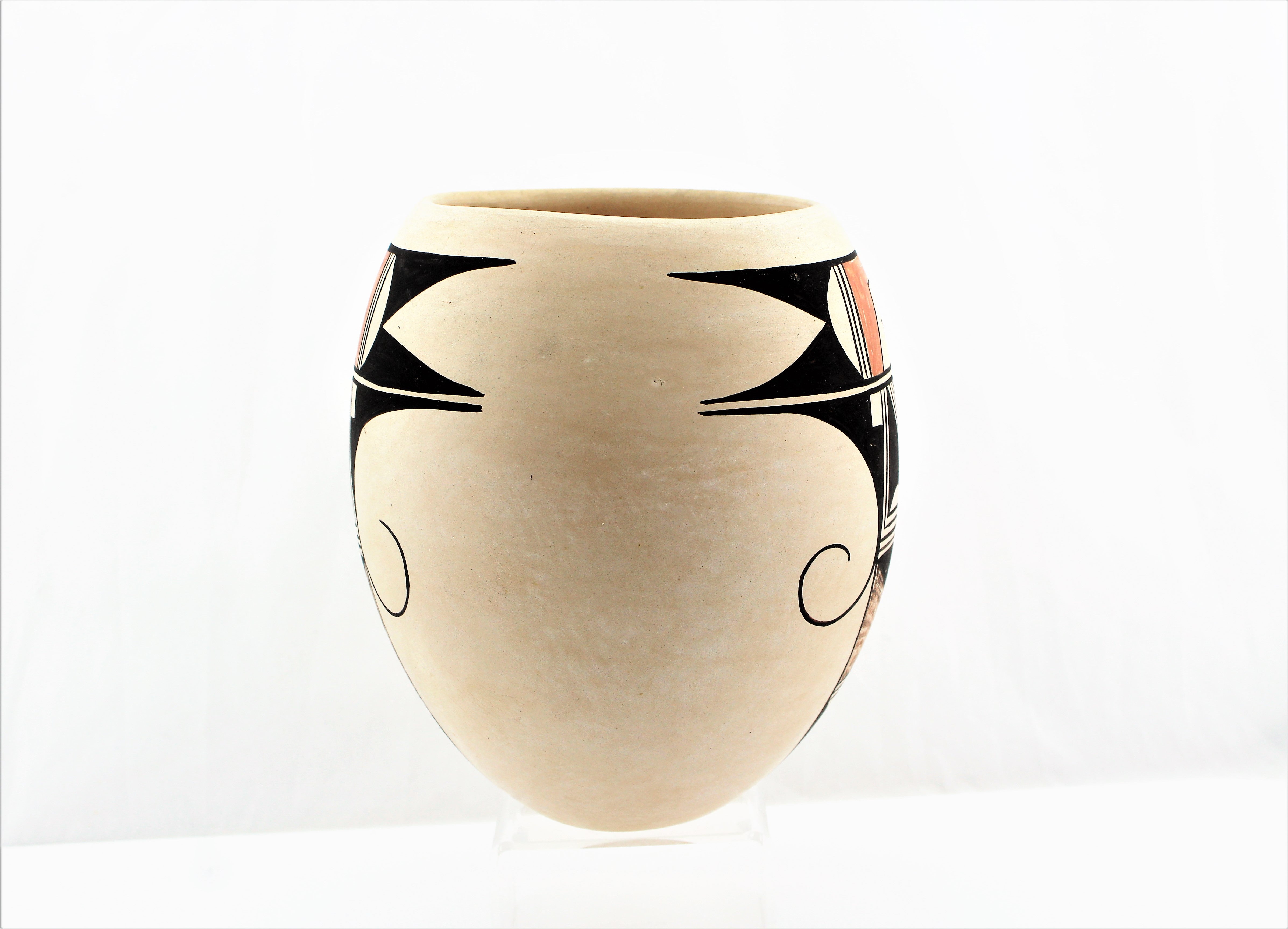 Evelyn Poolheco Hopi Tewa Pottery Bowl