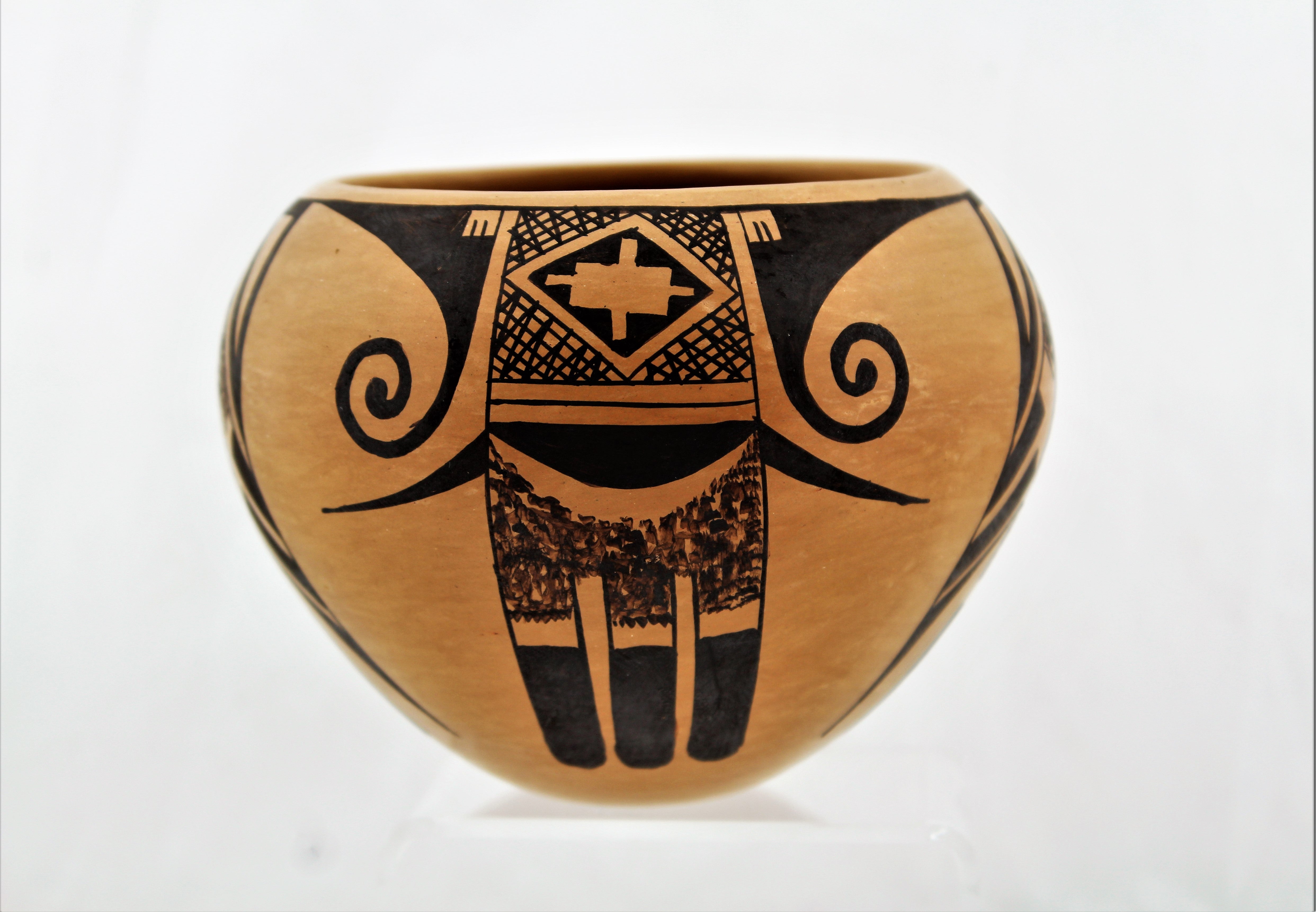 Betsy Koopee Nampeyo  Pottery Bowl
