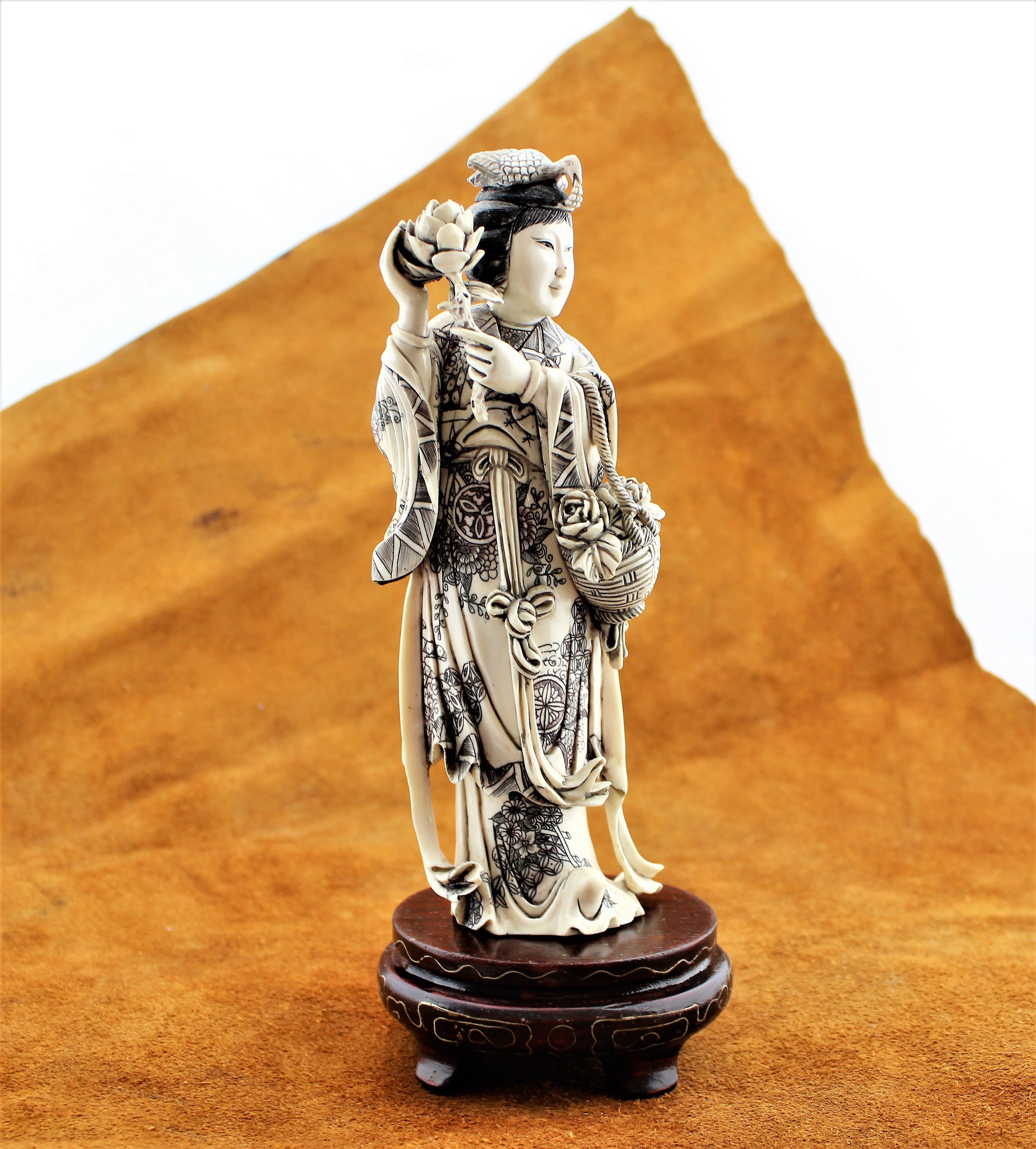Chinese Bone Carved Court Lady