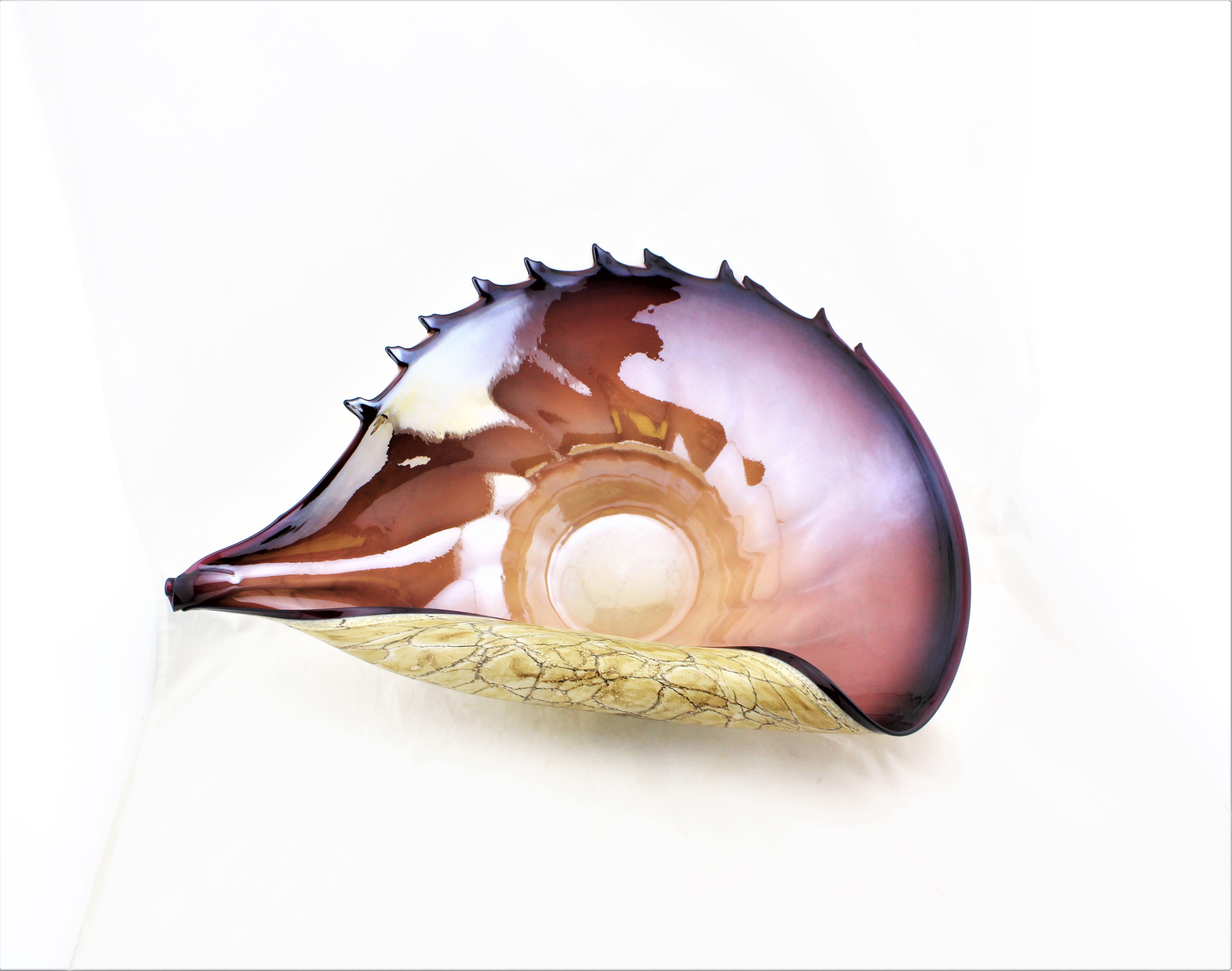 Art Glass Sea Shell Console Bowl