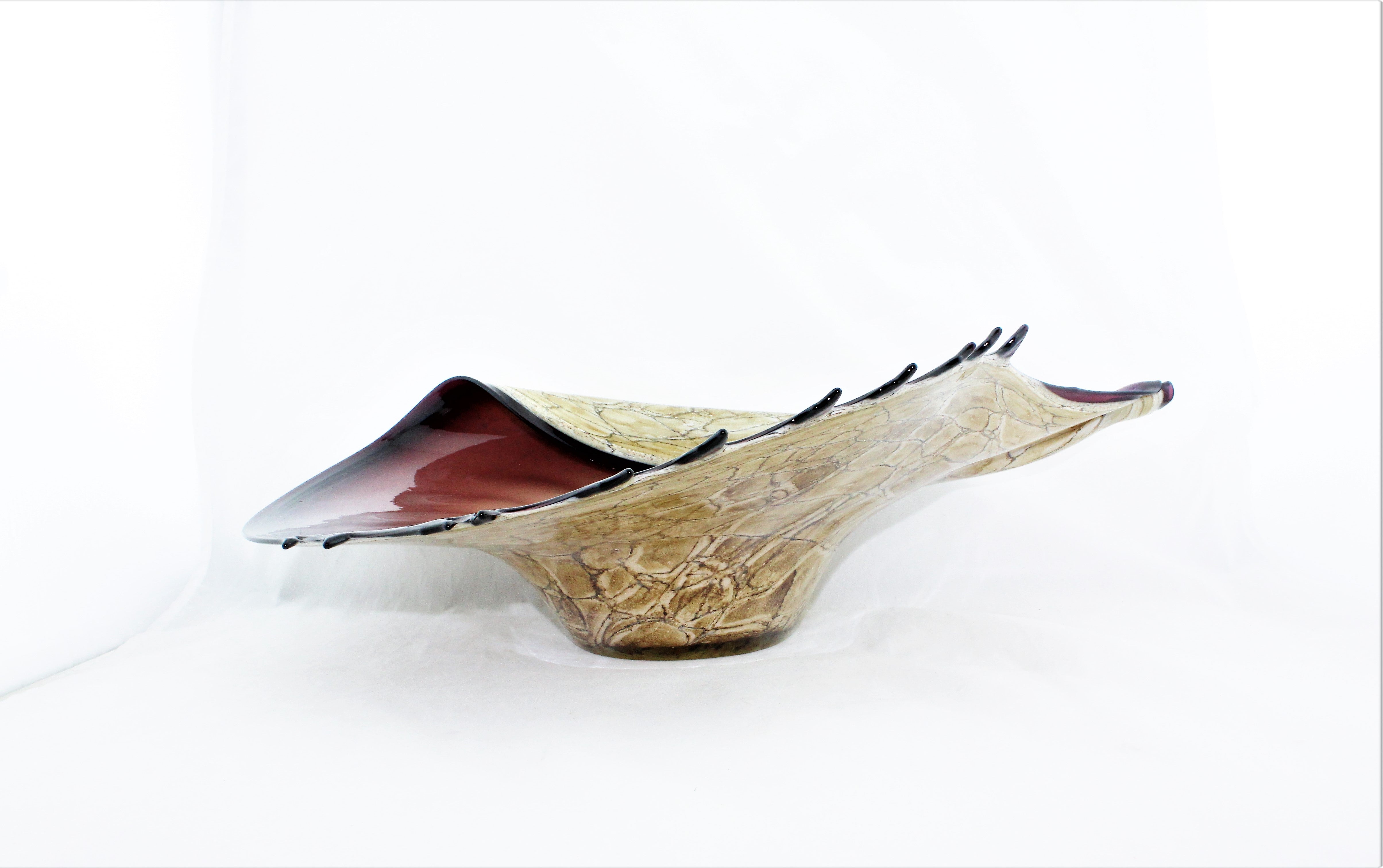 Art Glass Sea Shell Console Bowl